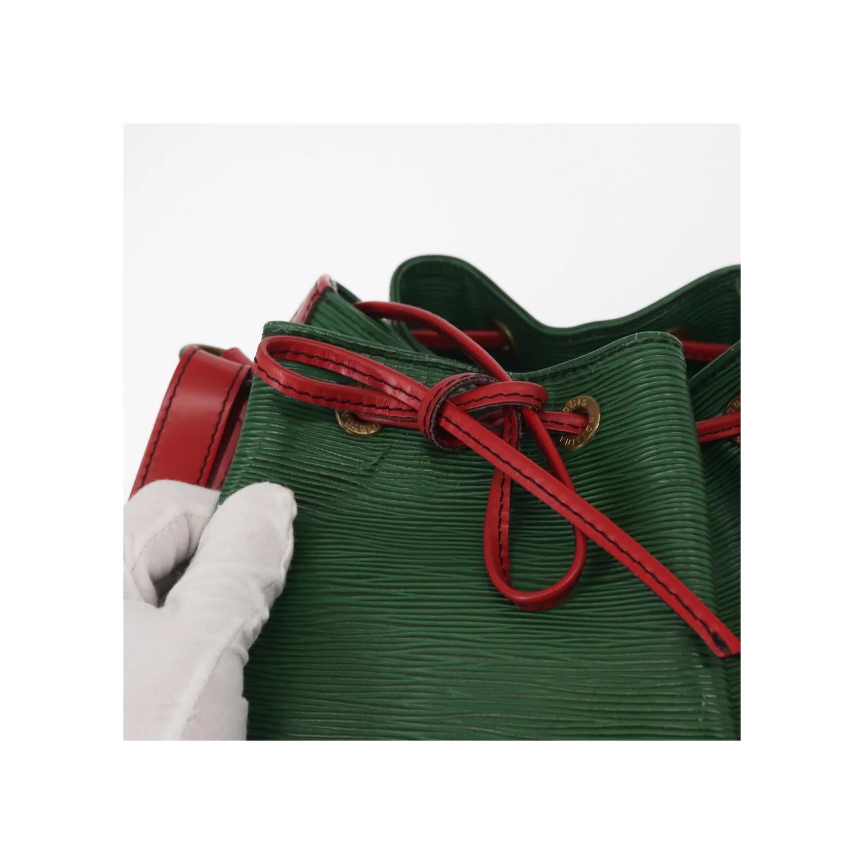 Sac À Main Louis Vuitton Petit Noé Bicolore - Green - Image 16