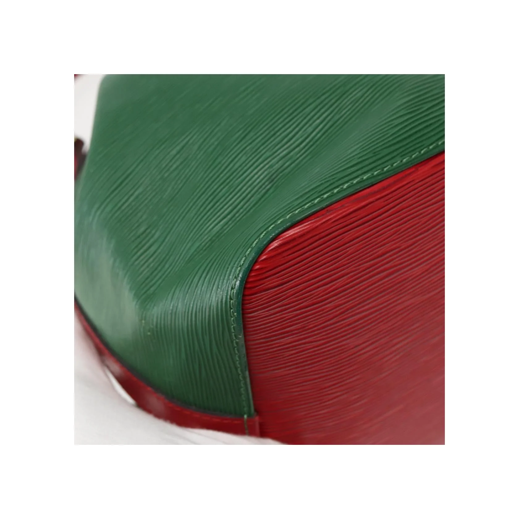 Sac À Main Louis Vuitton Petit Noé Bicolore - Green - Image 11