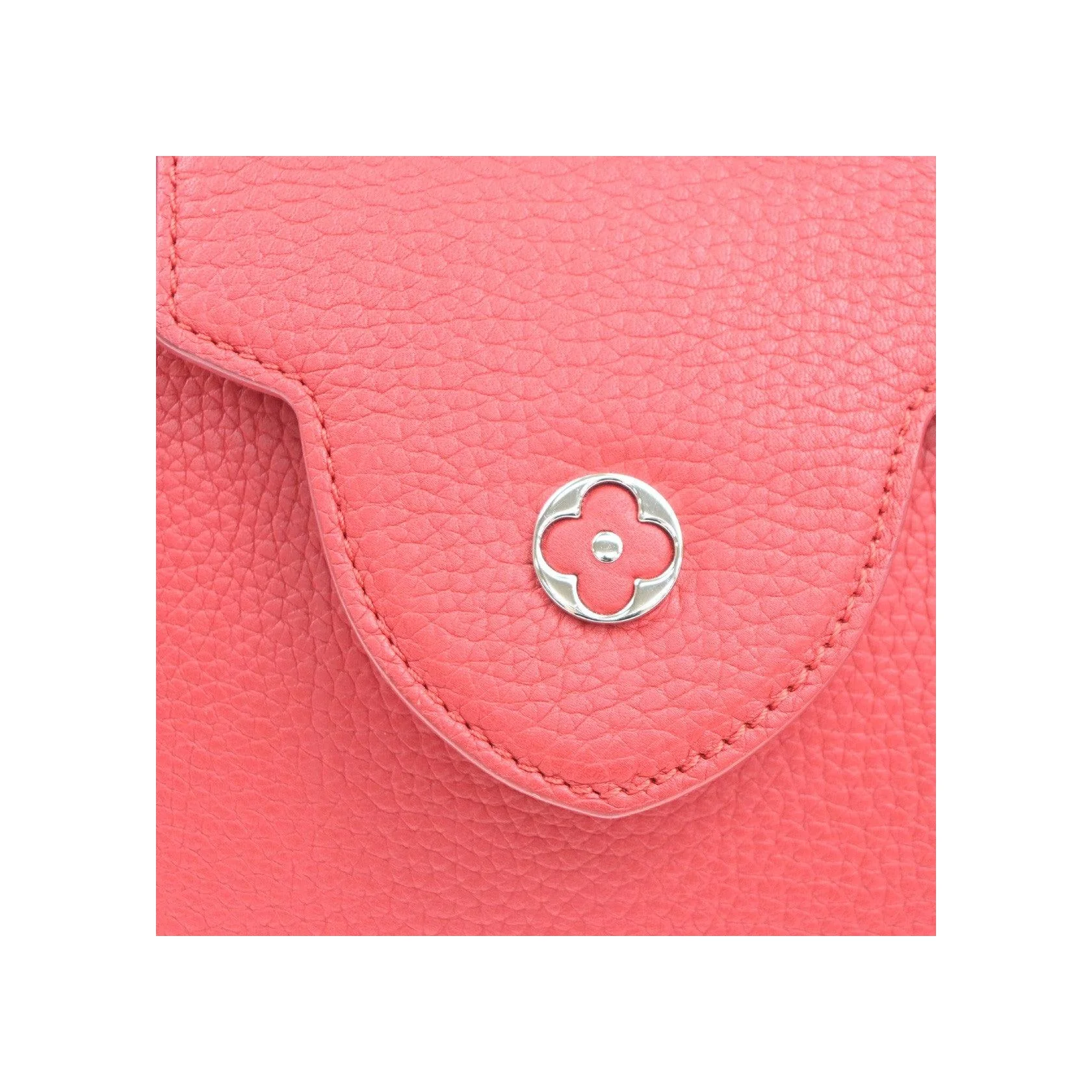 Sac Louis Vuitton Capucines - Red - Image 11