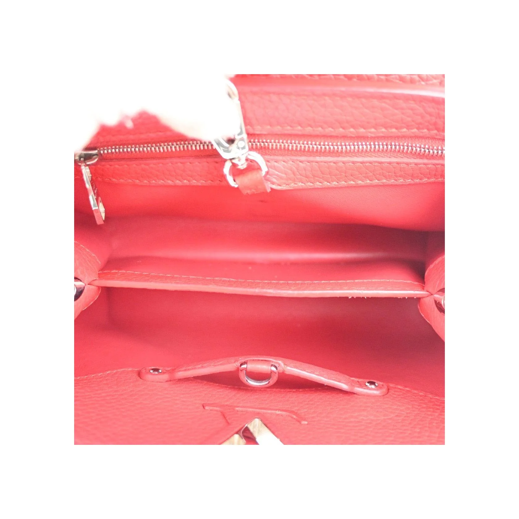 Sac Louis Vuitton Capucines - Red - Image 10