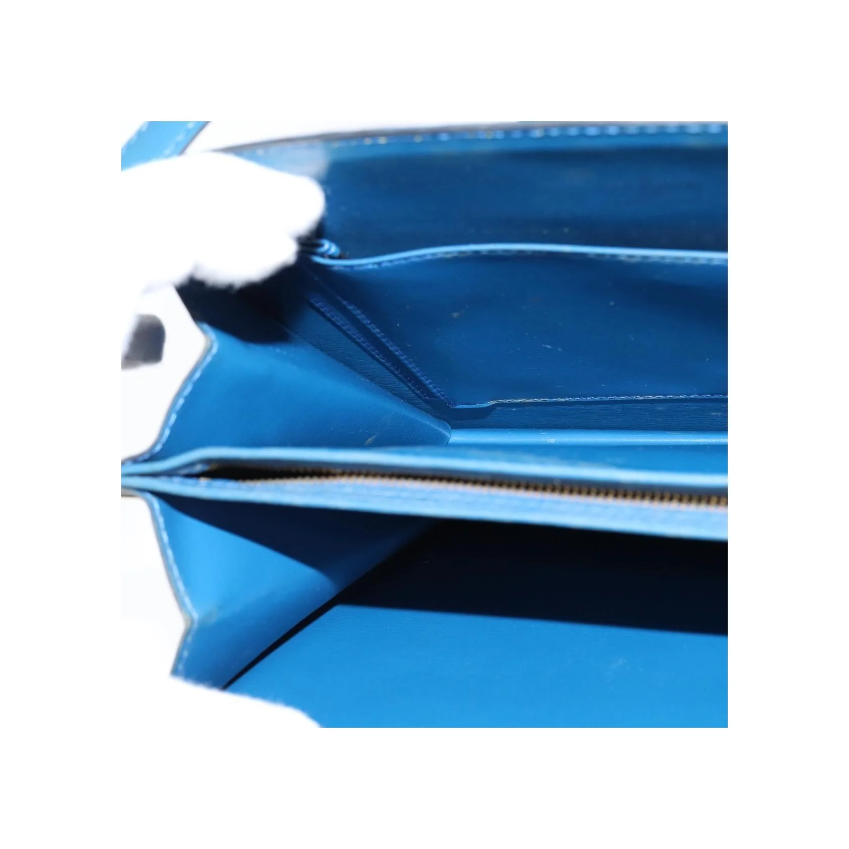 Sac À Bandoulière Louis Vuitton Capucines - Blue - Image 19