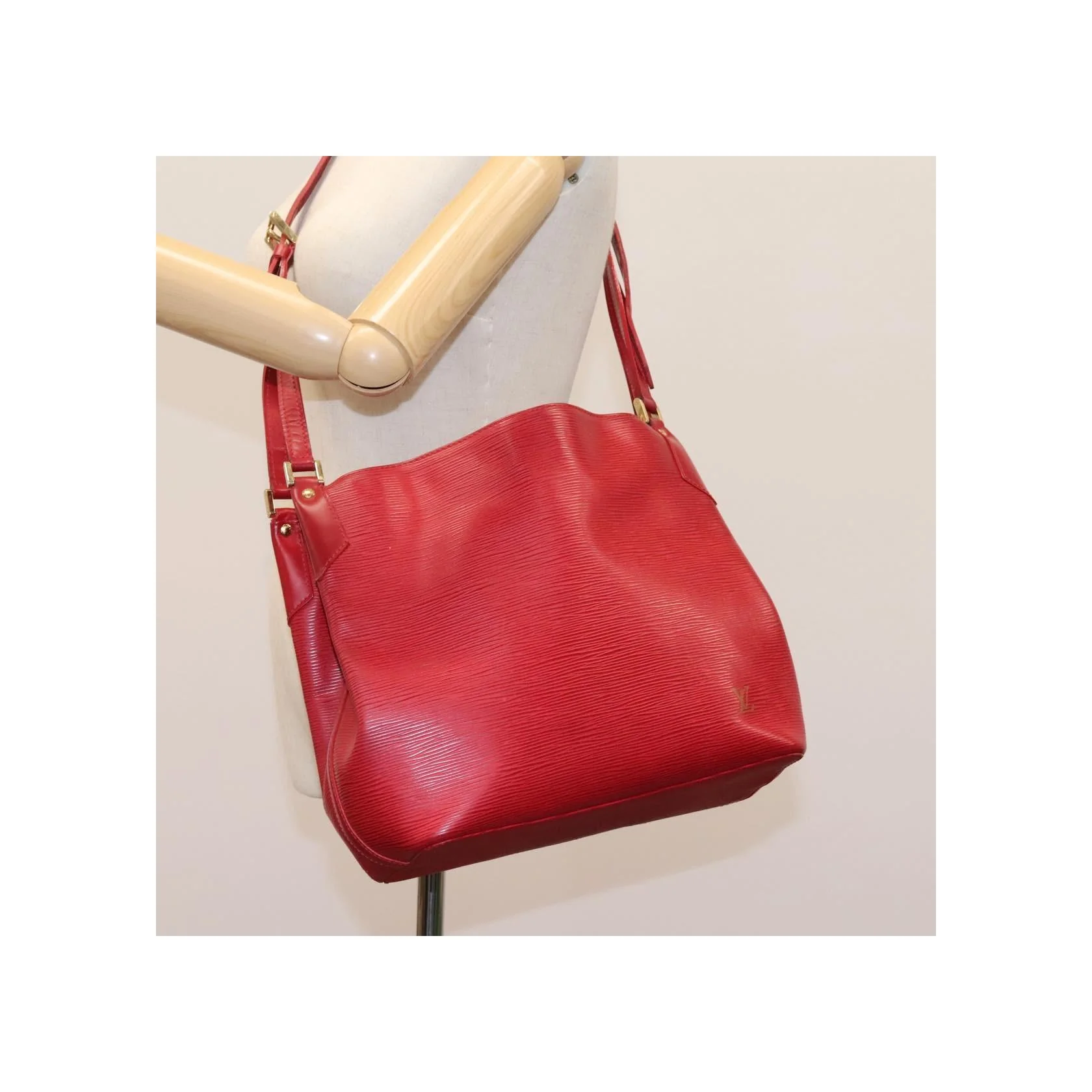 Sac À Main Louis Vuitton Mandara - Red - Image 15