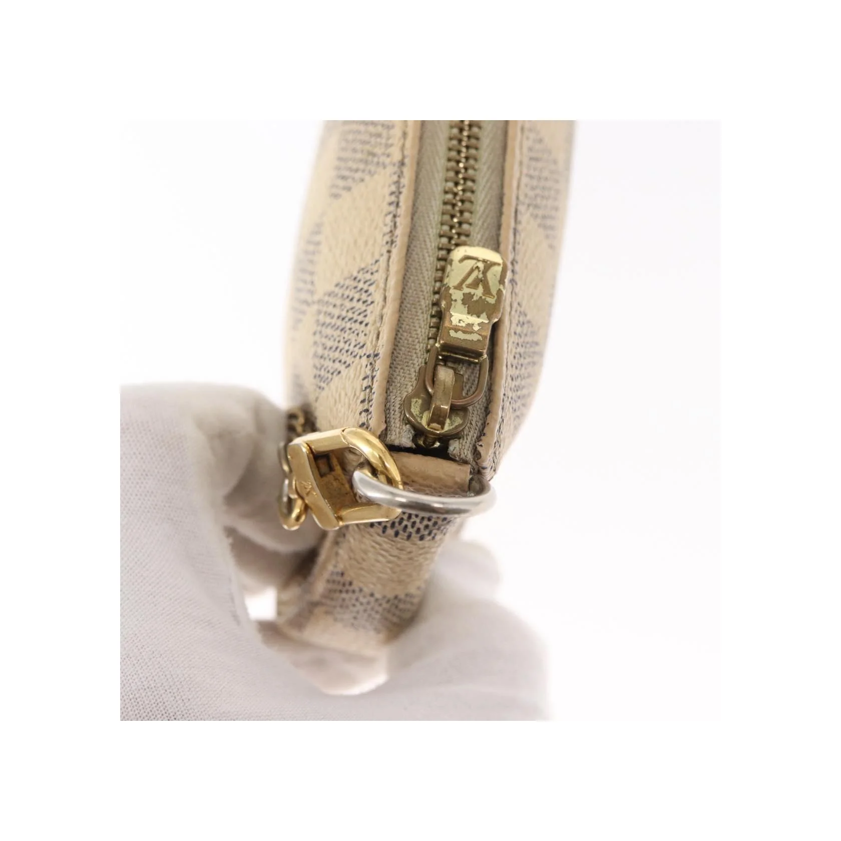 Mini Pochette Accessoires Louis Vuitton - White - Image 13