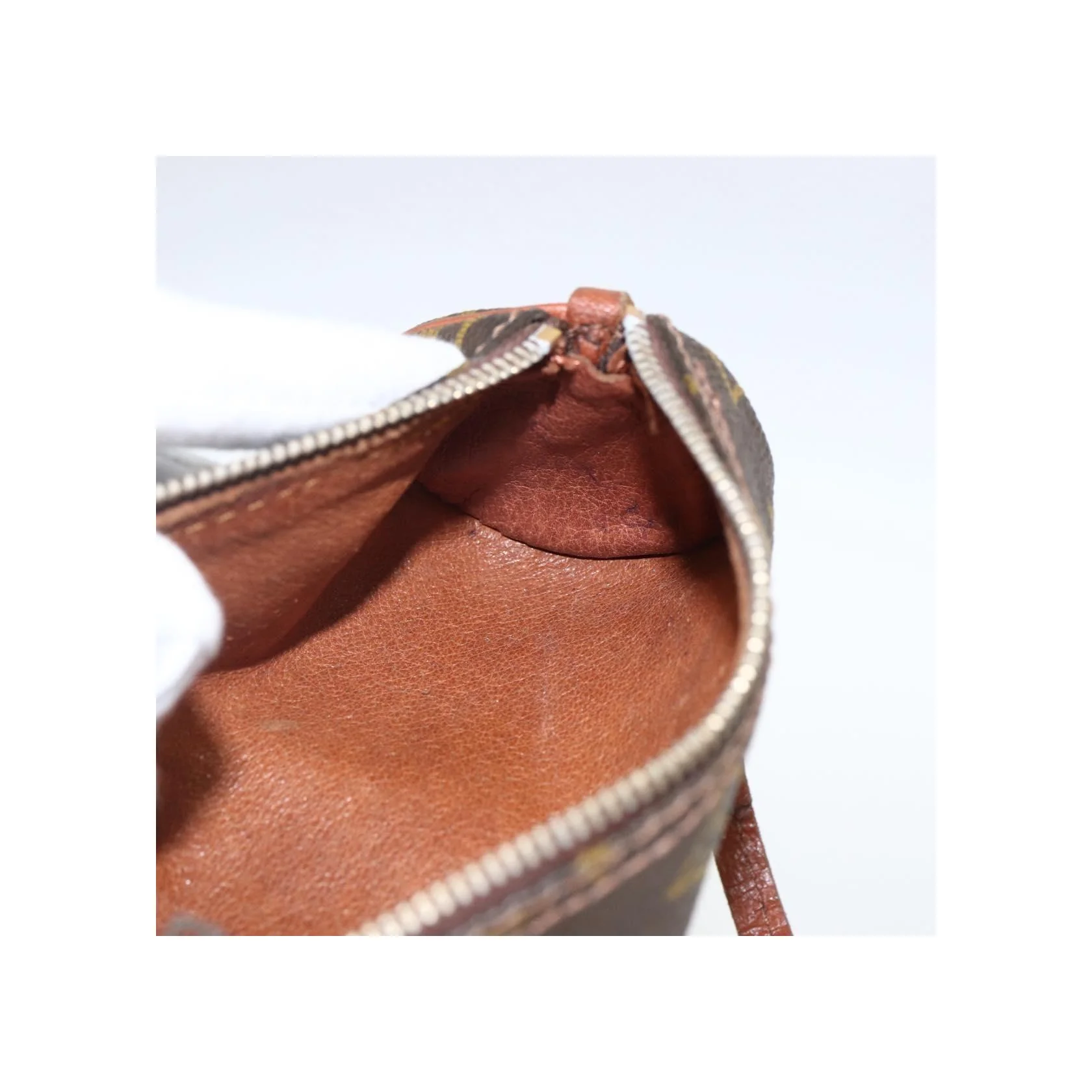 Pochette Papillon Louis Vuitton - Brown - Image 16