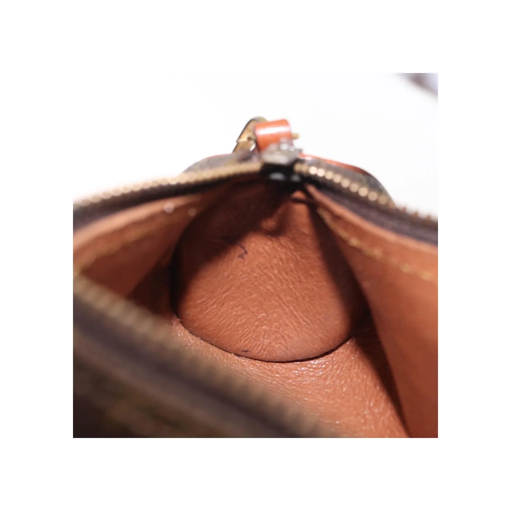 Pochette Papillon Louis Vuitton - Brown - Image 17