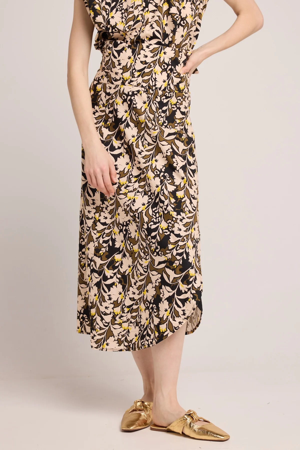 Robe Ganessa - Print Narcisse Grand - Image 2