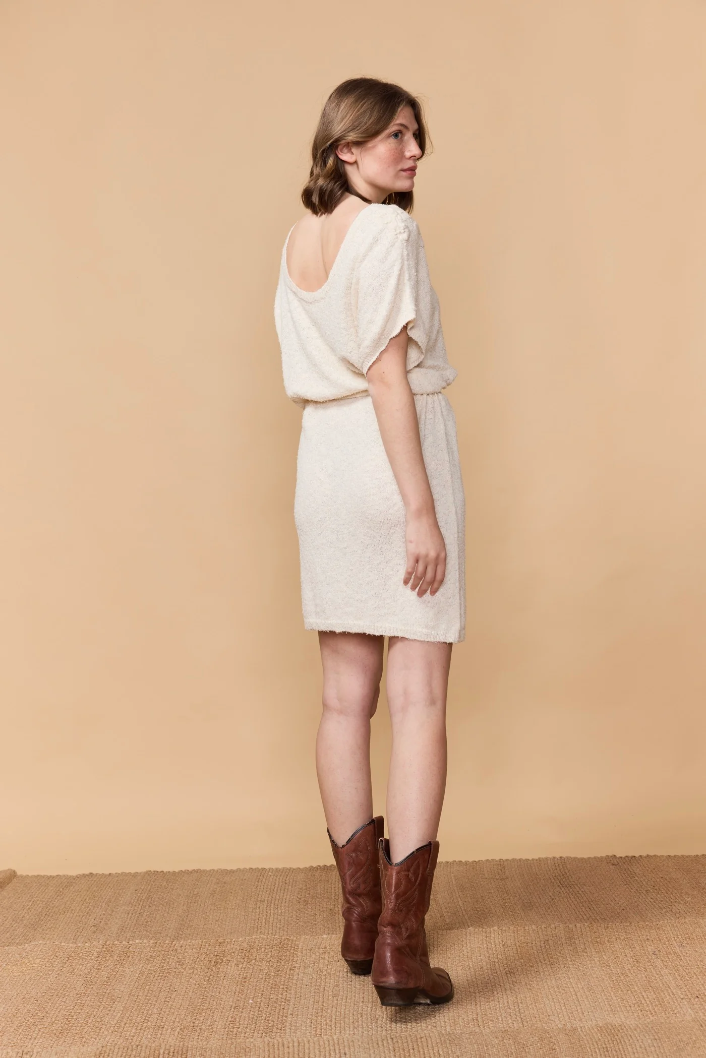 Robe Singap - Ecru - Image 13