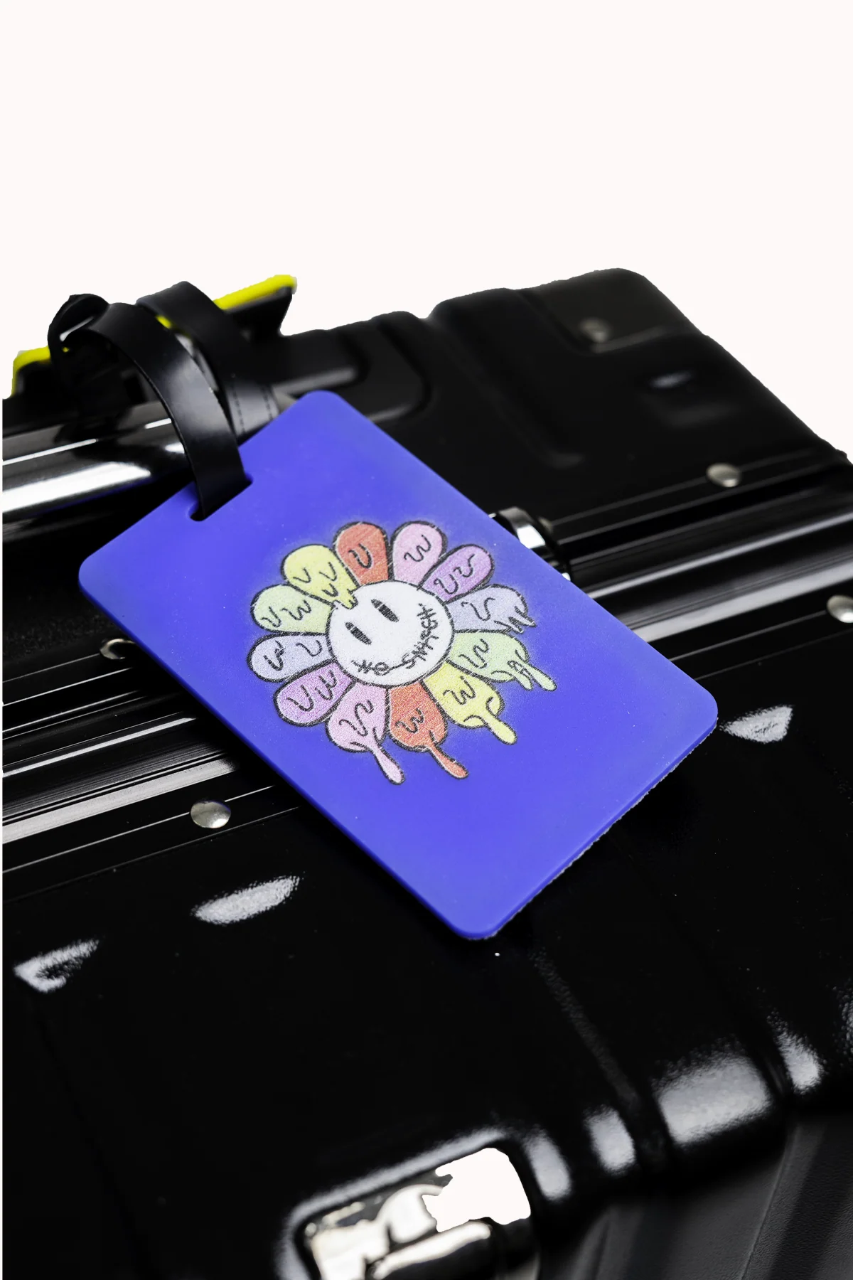 Suitcase Lugers - Black - Image 2