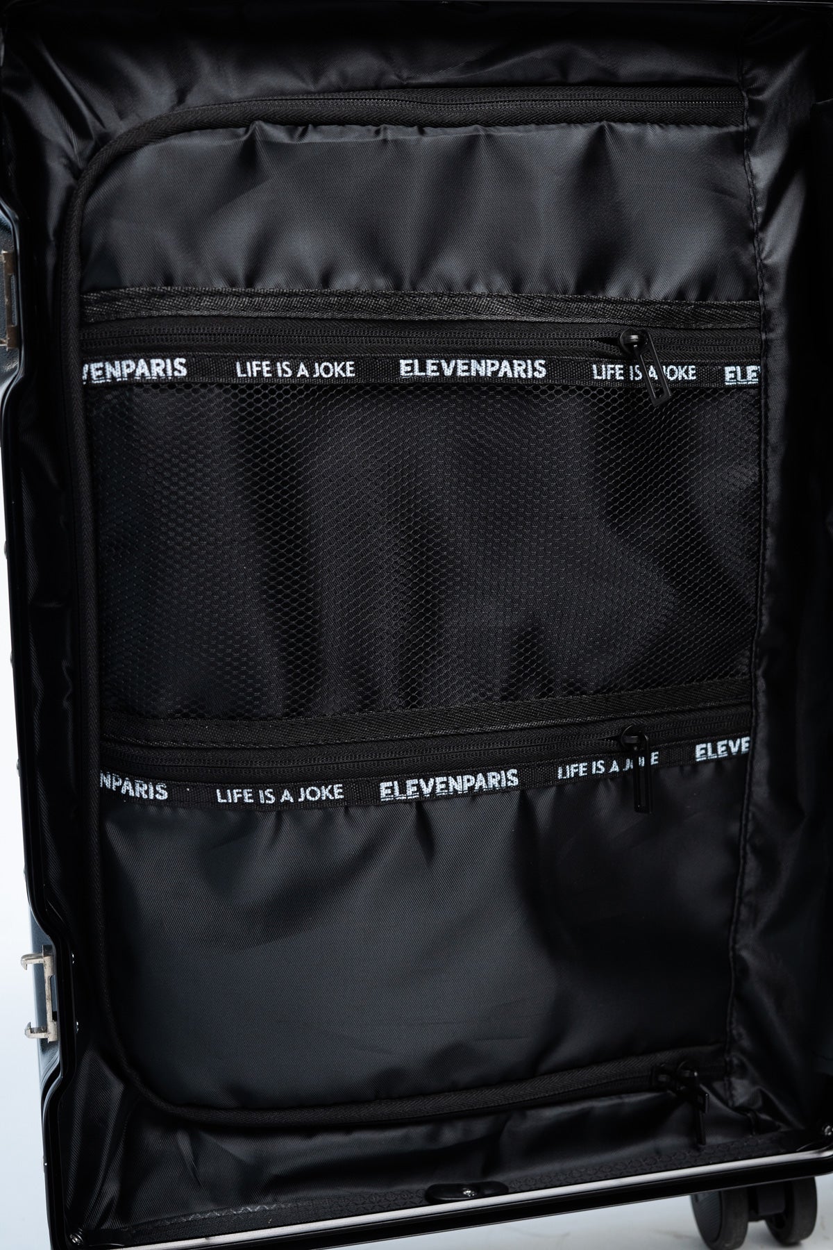 Suitcase Lugers - Black - Image 5
