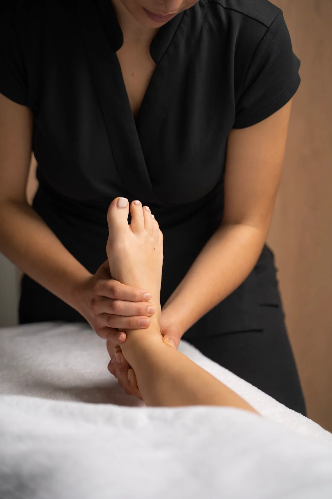 Domaine Reine Margot - Issy-Les-Moulineaux - Massage Au Choix 1H et Accès Au Spa 1H (2 Personnes) - Image 11