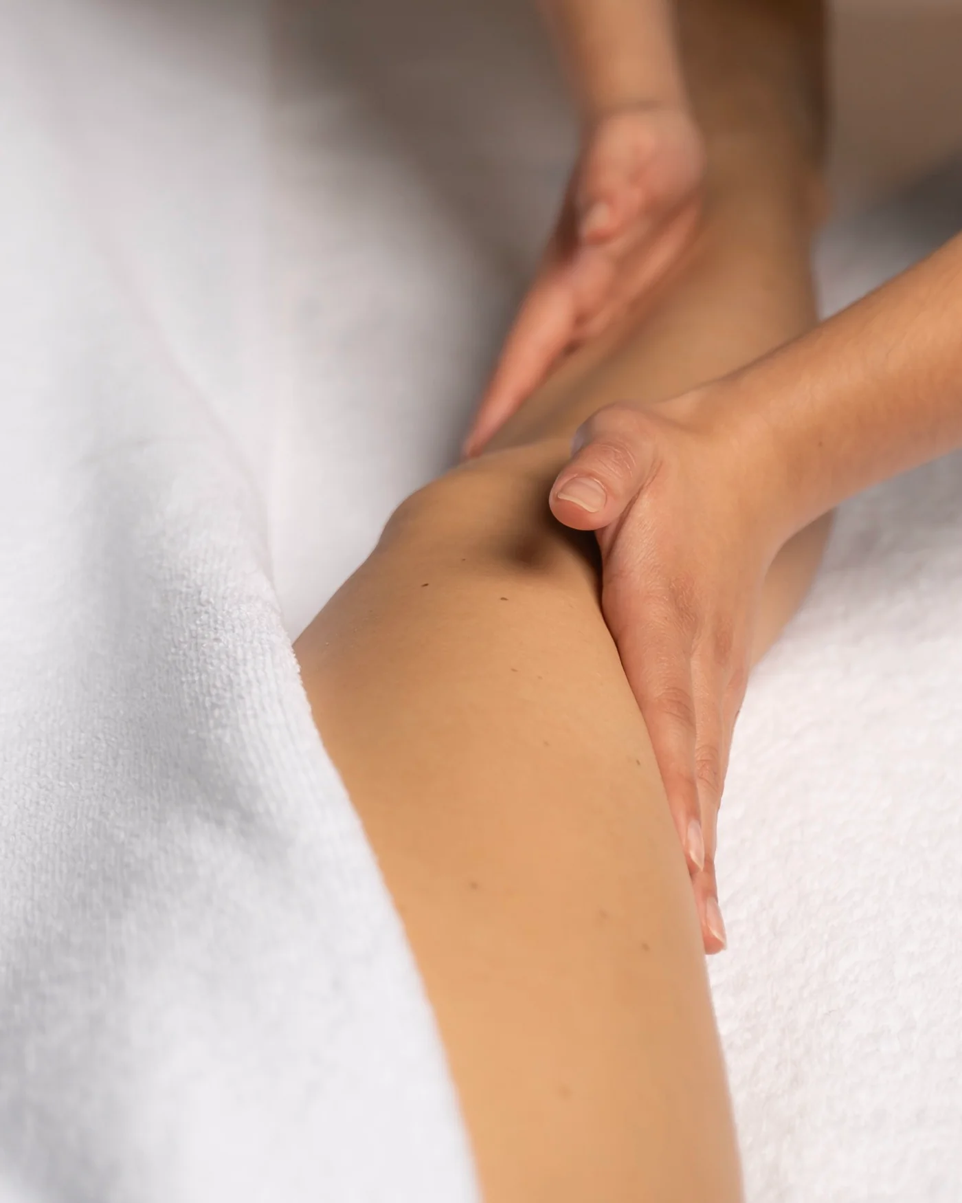 Domaine Reine Margot - Issy-Les-Moulineaux - Massage Au Choix 1H et Accès Au Spa 1H (2 Personnes) - Image 13