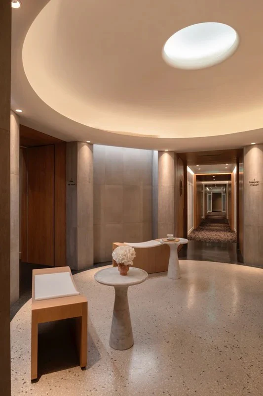Spa Des Lumières Versailles - Soin Visage Beau Domaine 1H Et Accès Au Spa 1H (1 Personne) - Image 2