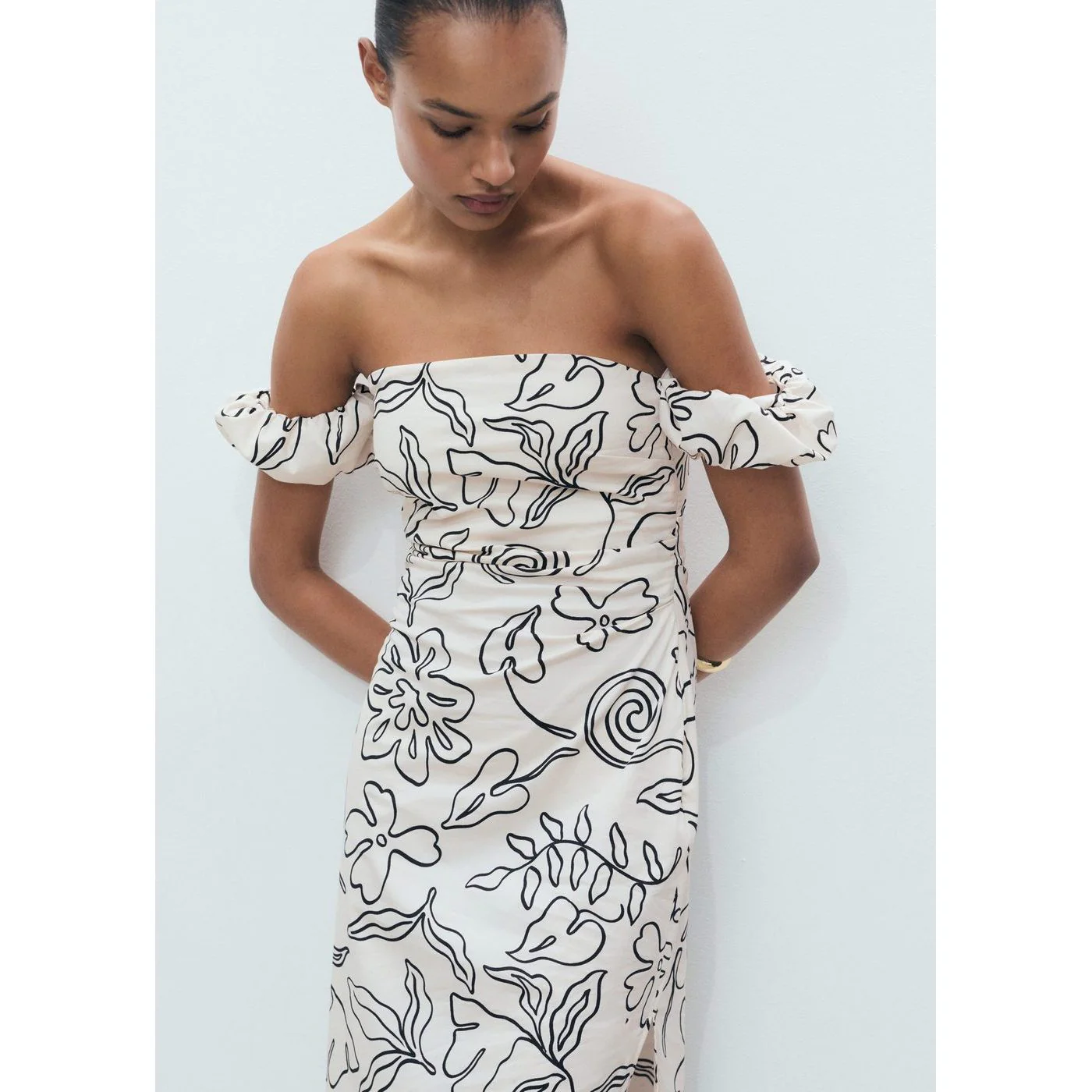 Robe Ariel - Off White - Image 5