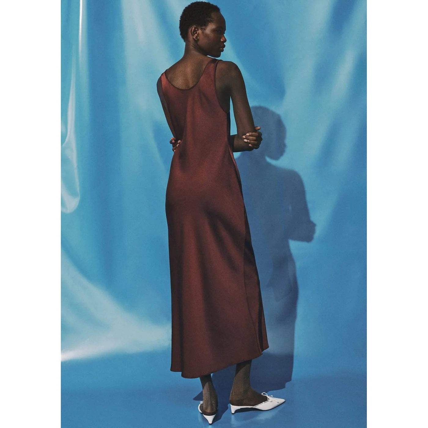 Robe Luisa - Brown - Image 3