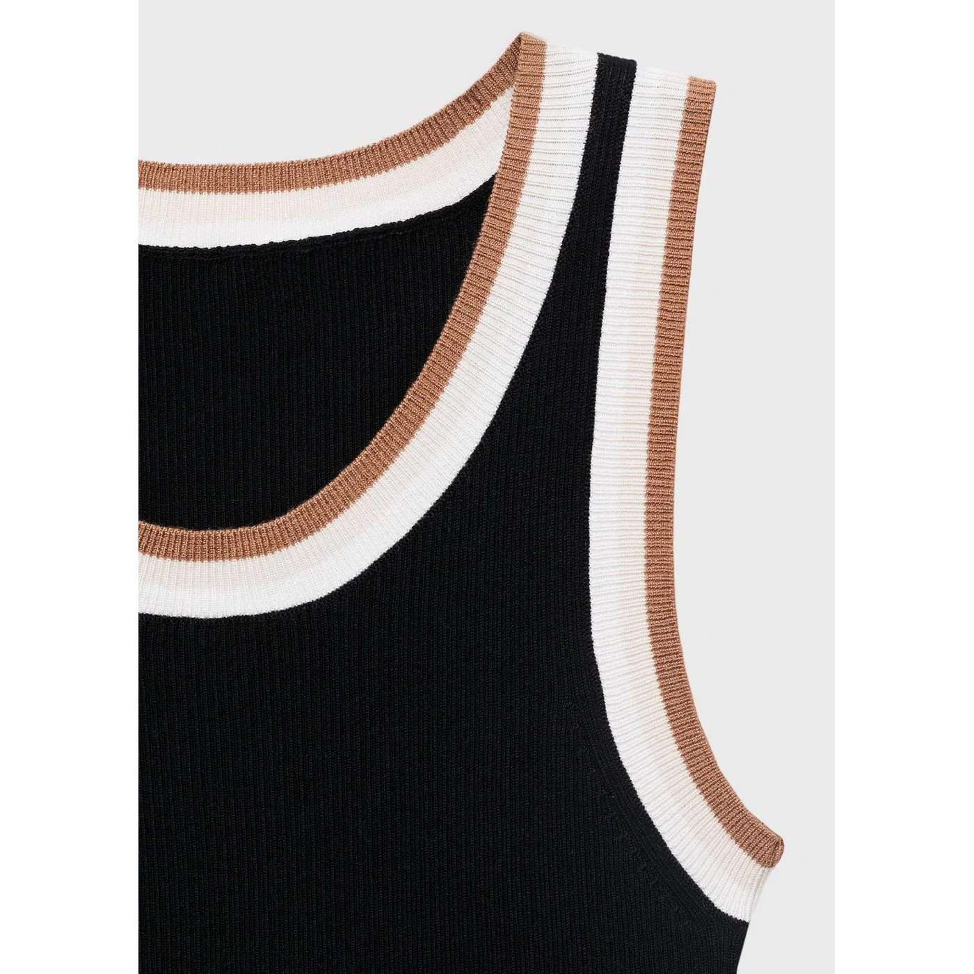 Top Crochi - Black - Image 6