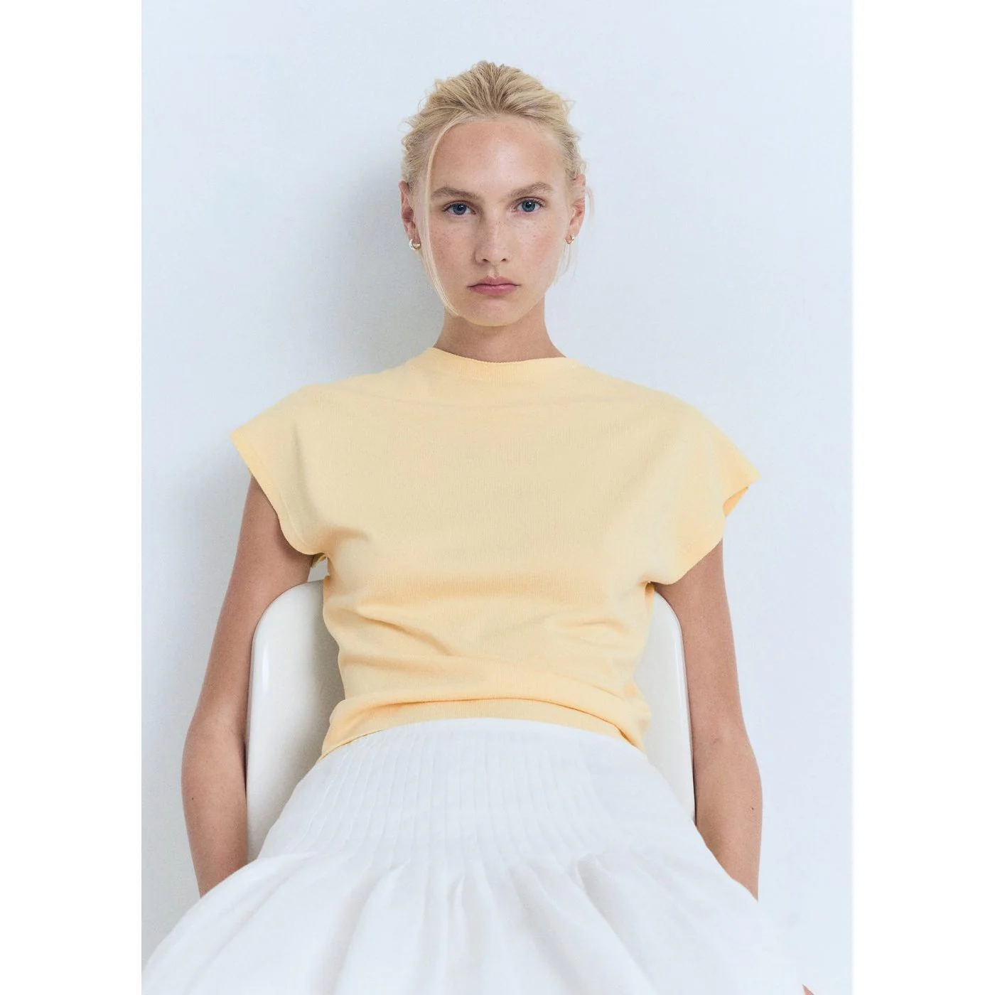 Pull Camin - Pastel Yellow - Image 2