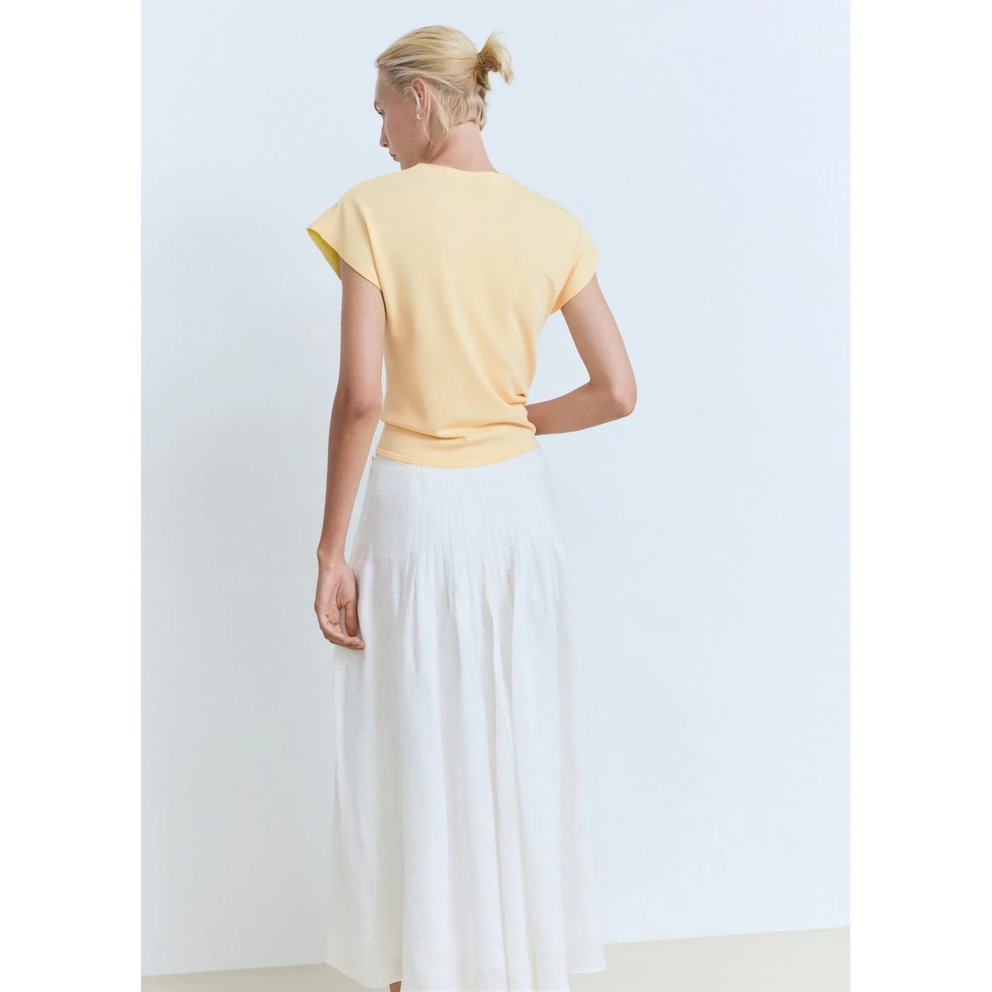 Pull Camin - Pastel Yellow - Image 3