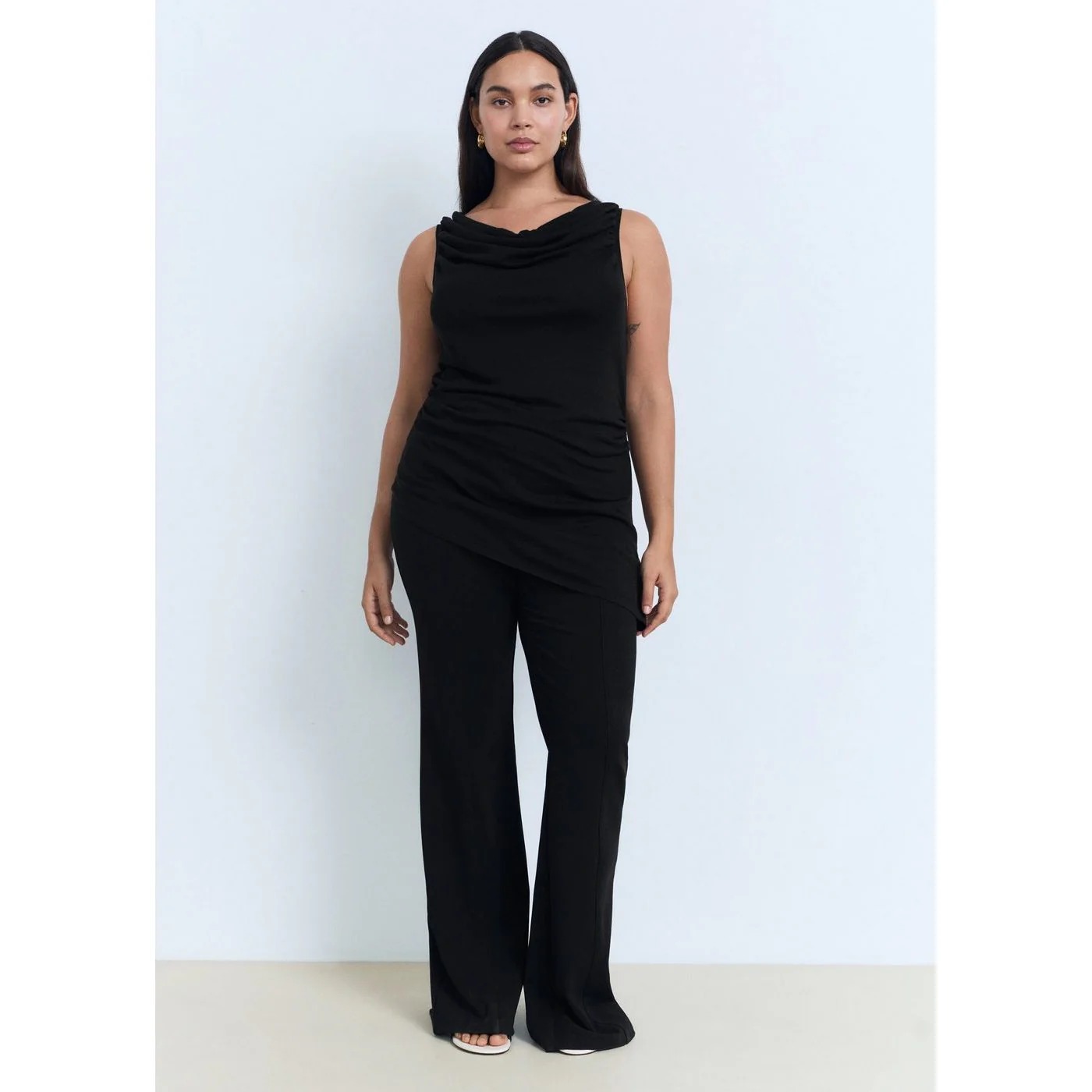 Top Gigi - Black - Image 6
