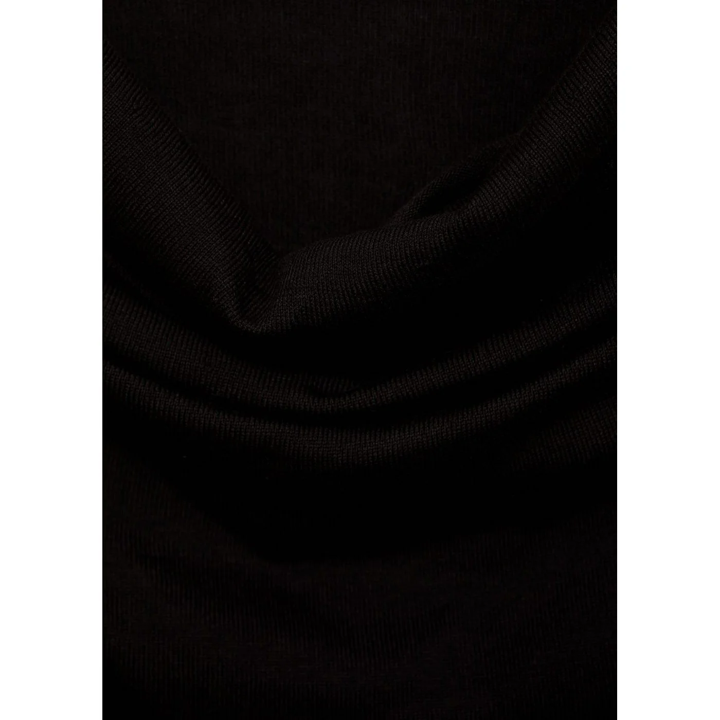 Top Gigi - Black - Image 9