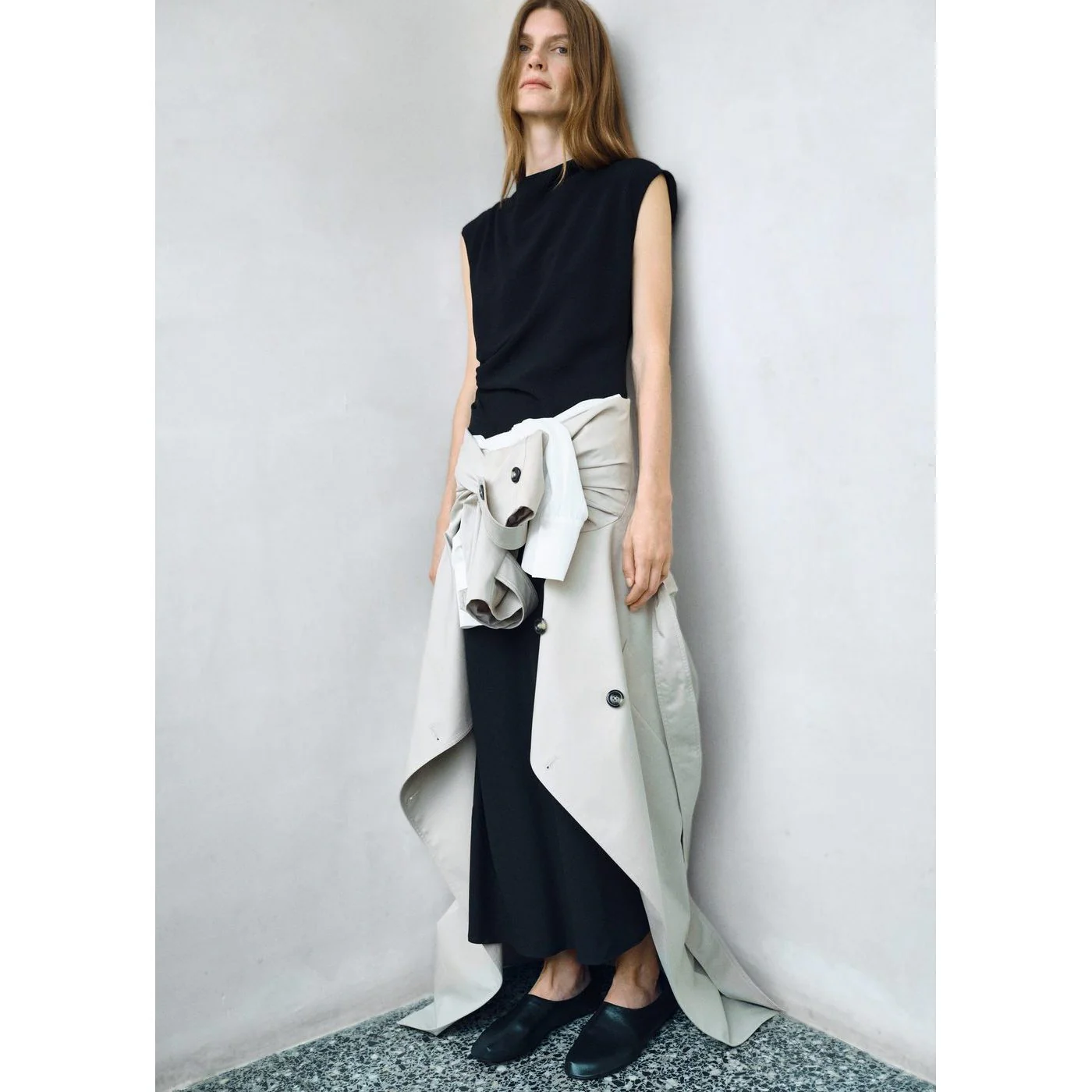 Robe Edgar - Black - Image 5