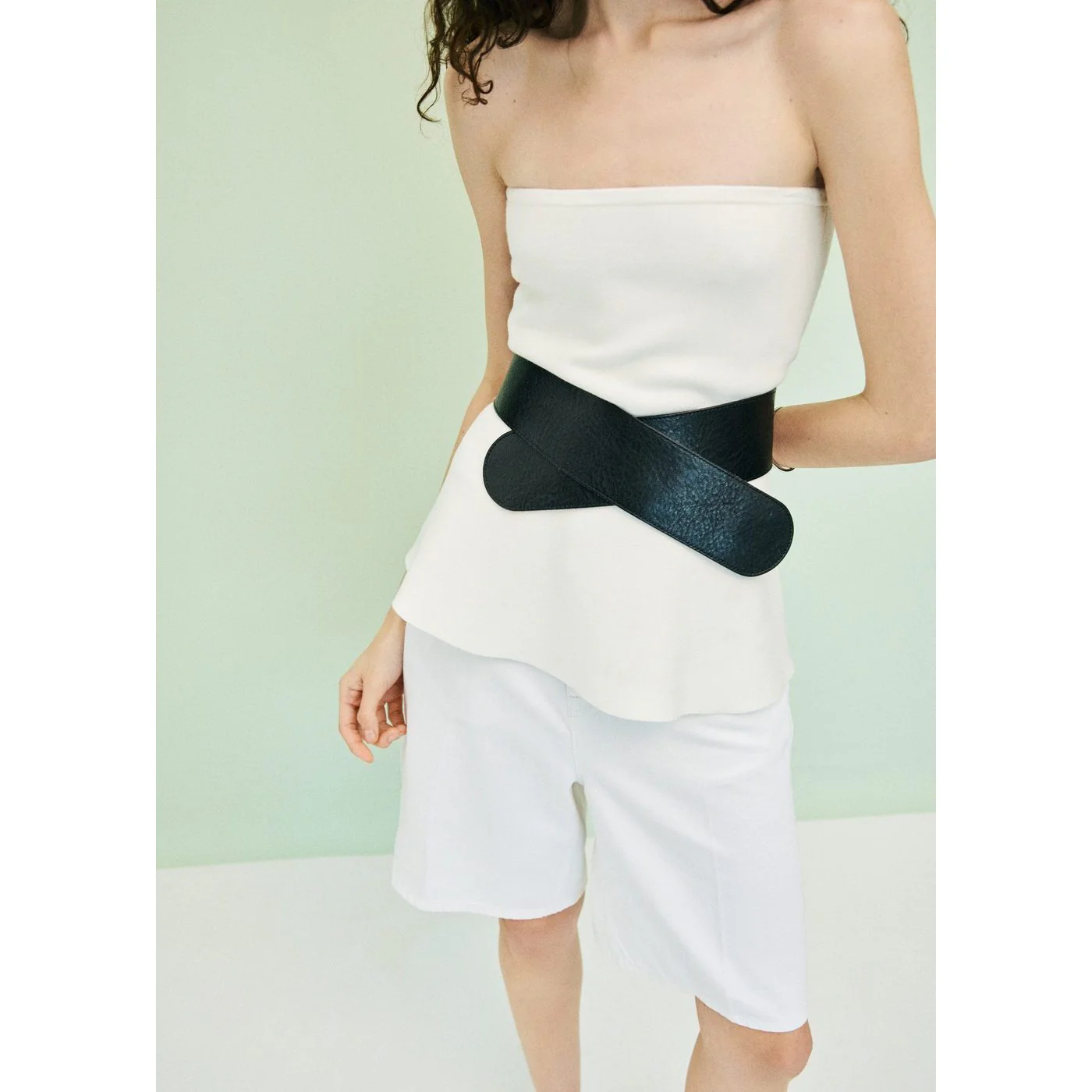 Bermuda Shorts Camilla - White - Image 10