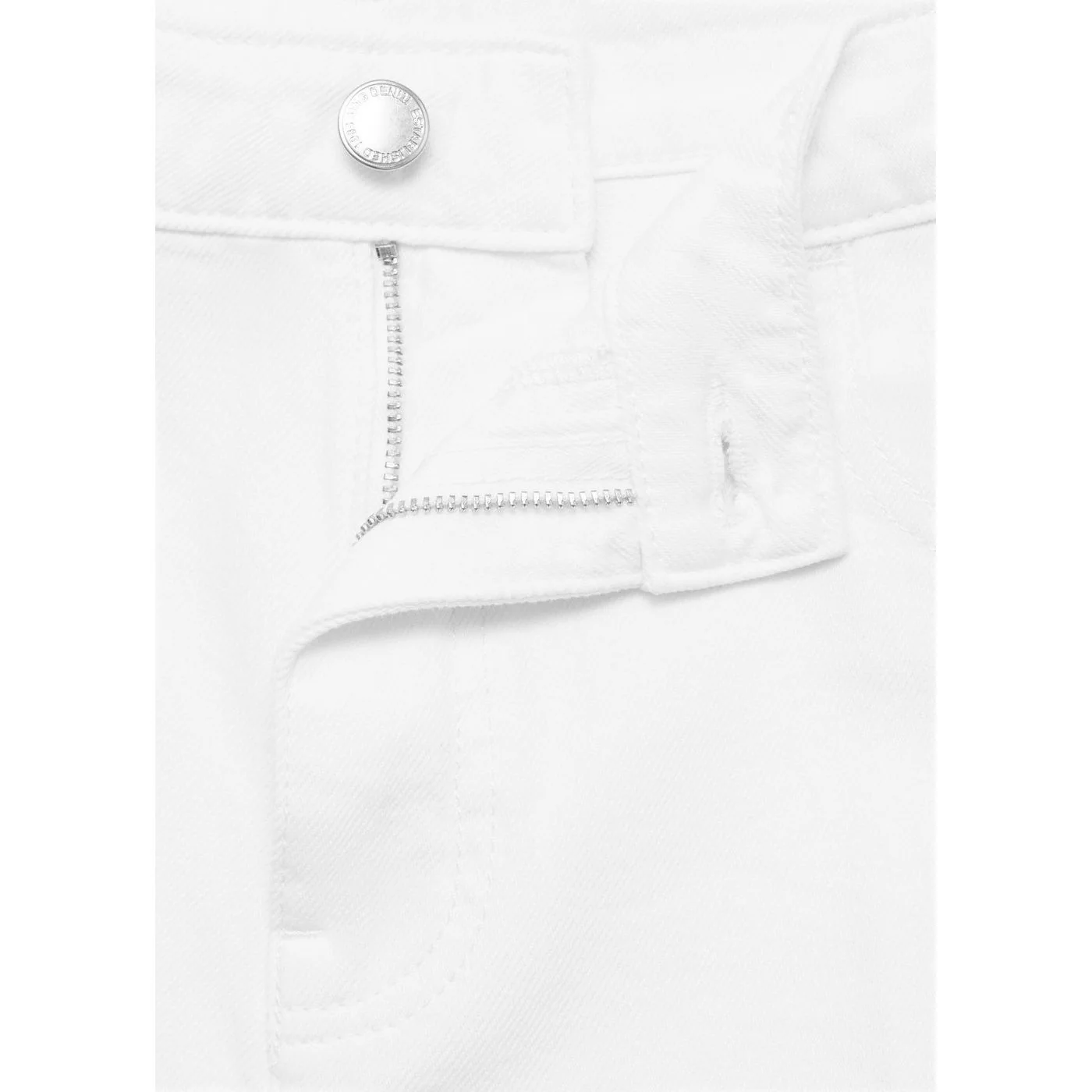 Bermuda Shorts Camilla - White - Image 11