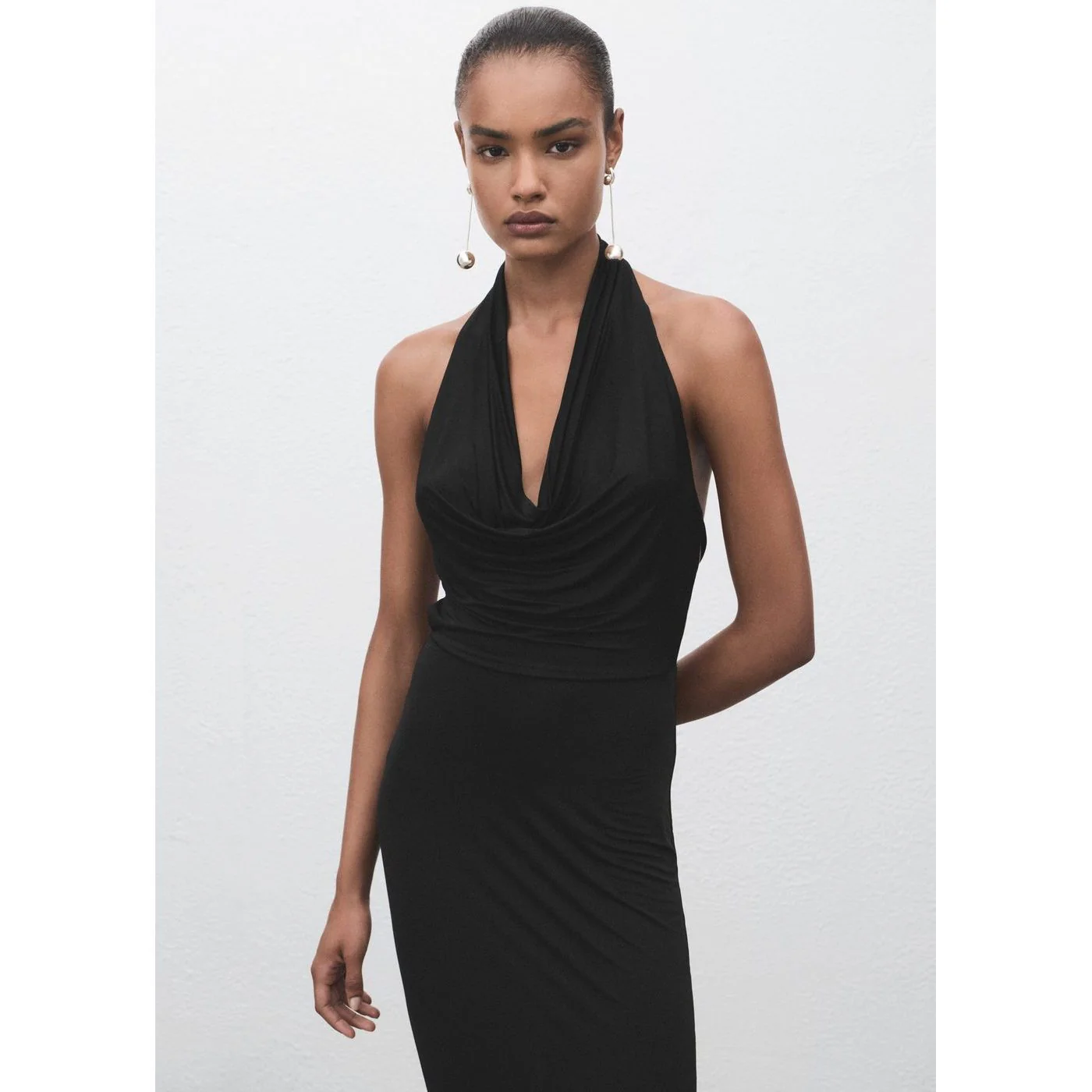 Robe Halt - Black - Image 2