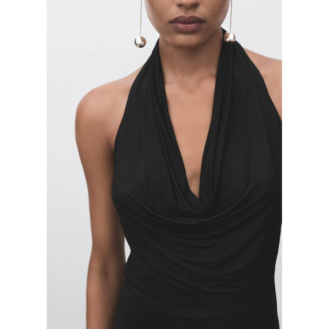 Robe Halt - Black - Image 4