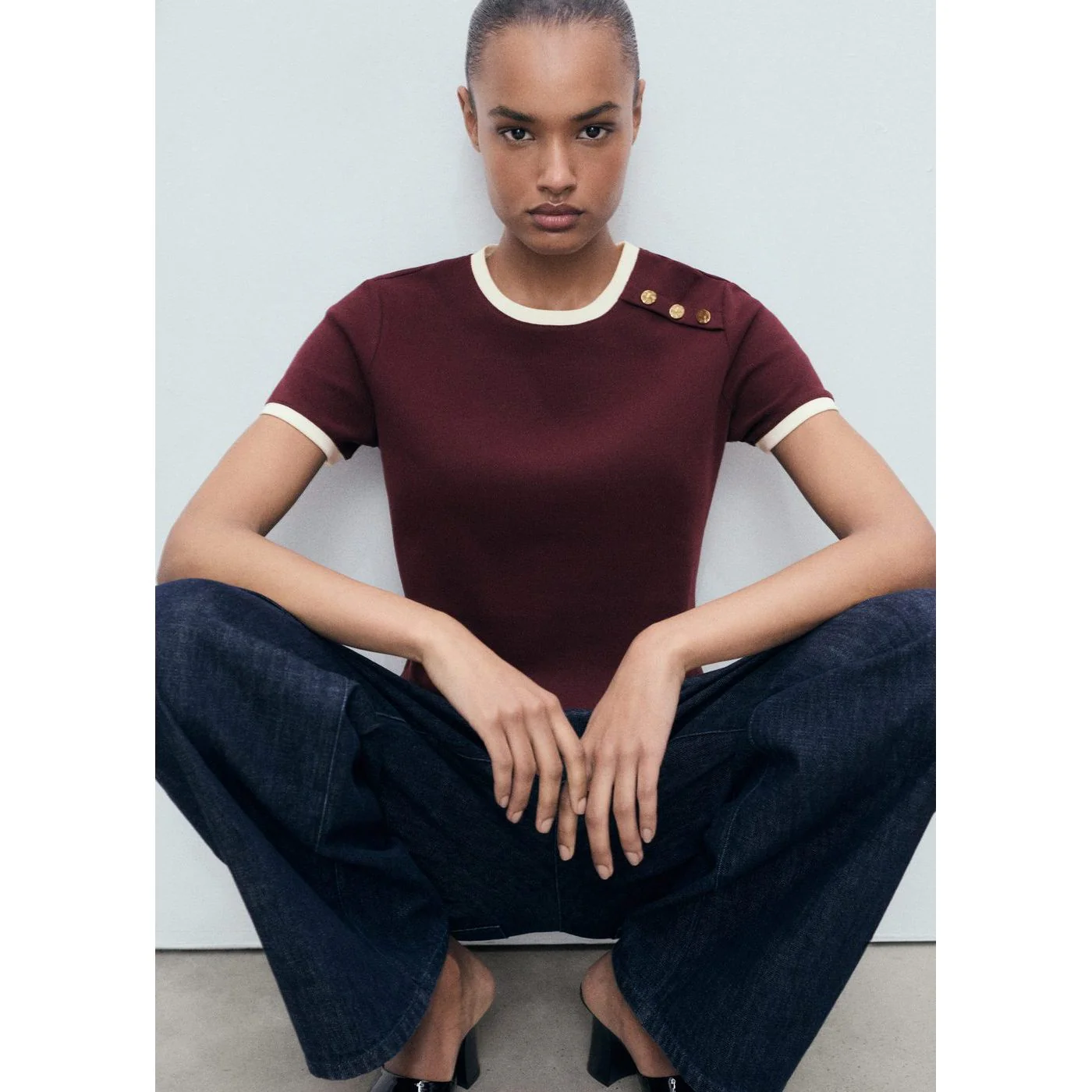 T-Shirt Pirti - Burgundy - Image 5