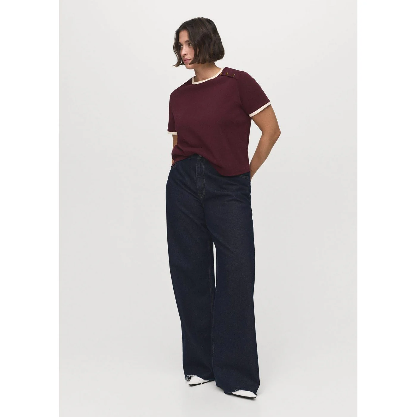 T-Shirt Pirti - Burgundy - Image 6