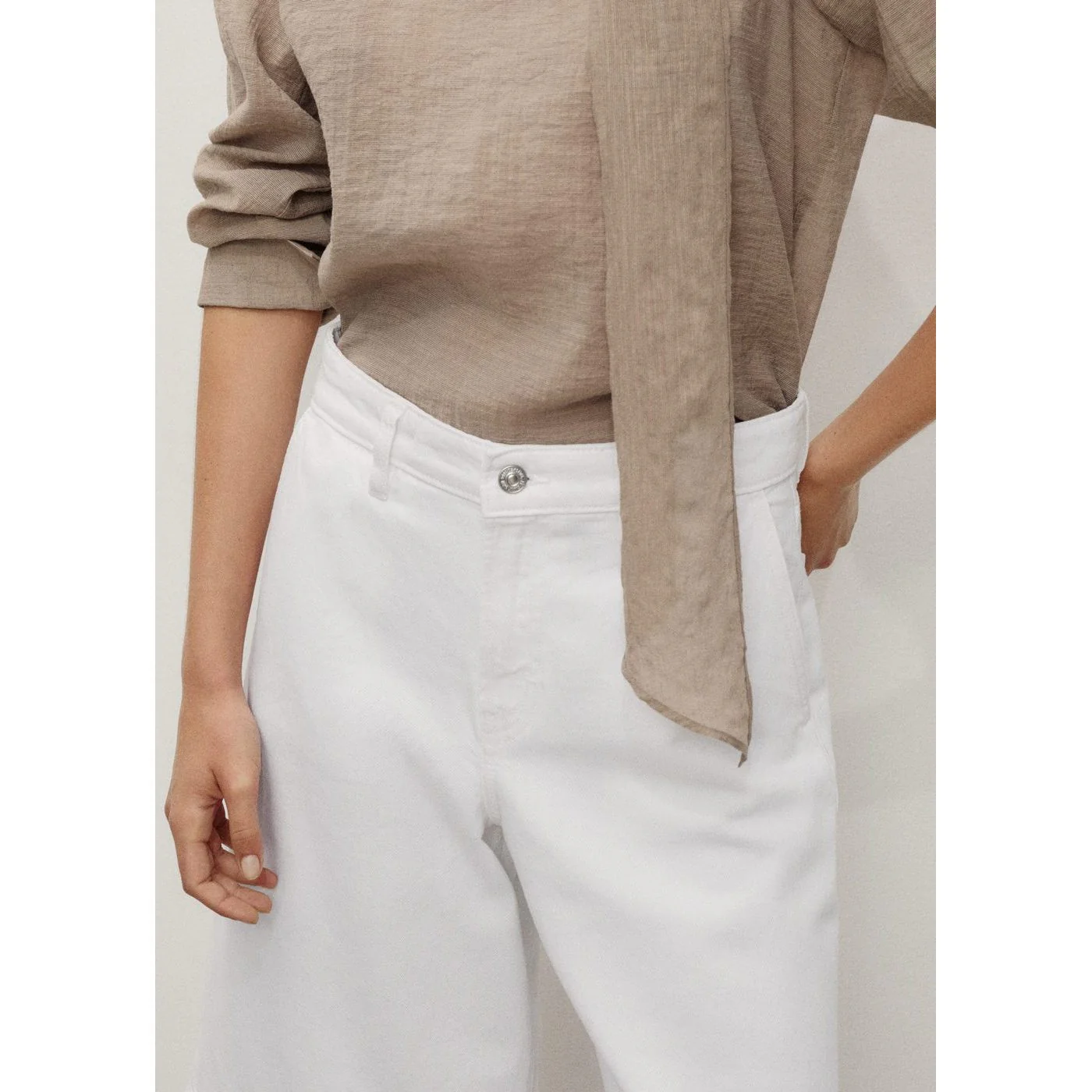 Bermuda Shorts Amina - White - Image 5