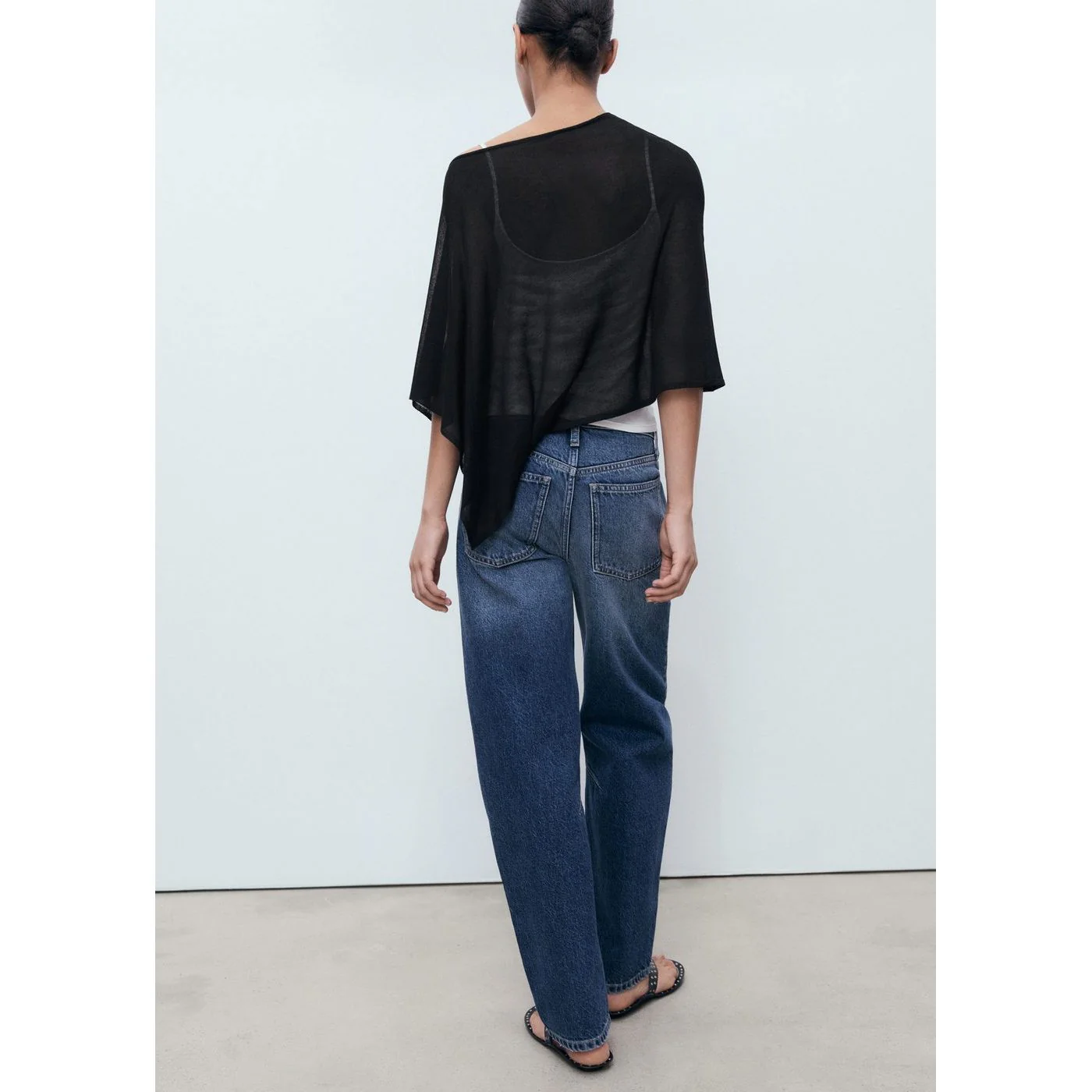 Cape Argon - Black - Image 3
