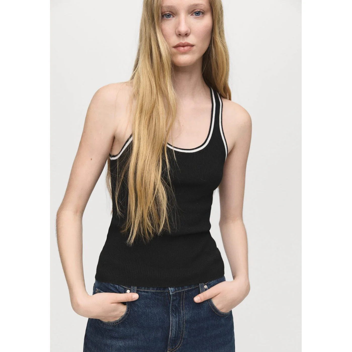 Top Shadowin - Black - Image 2