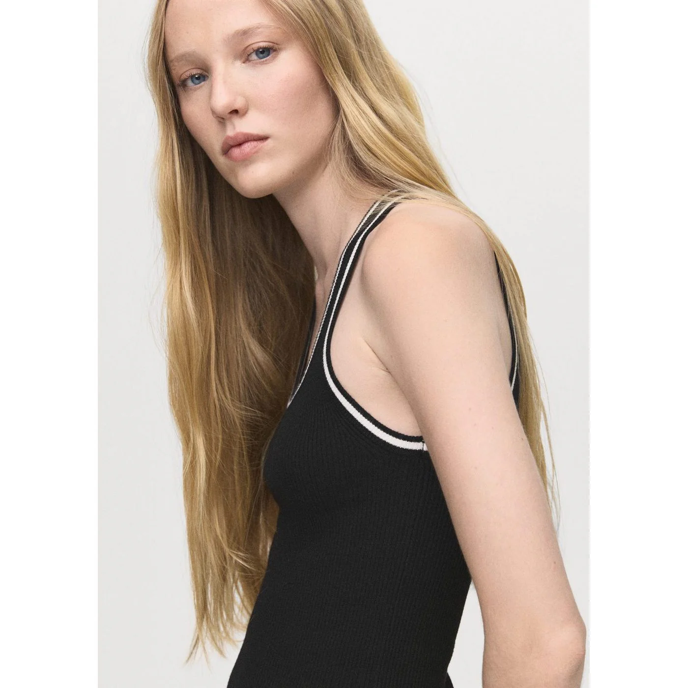 Top Shadowin - Black - Image 4