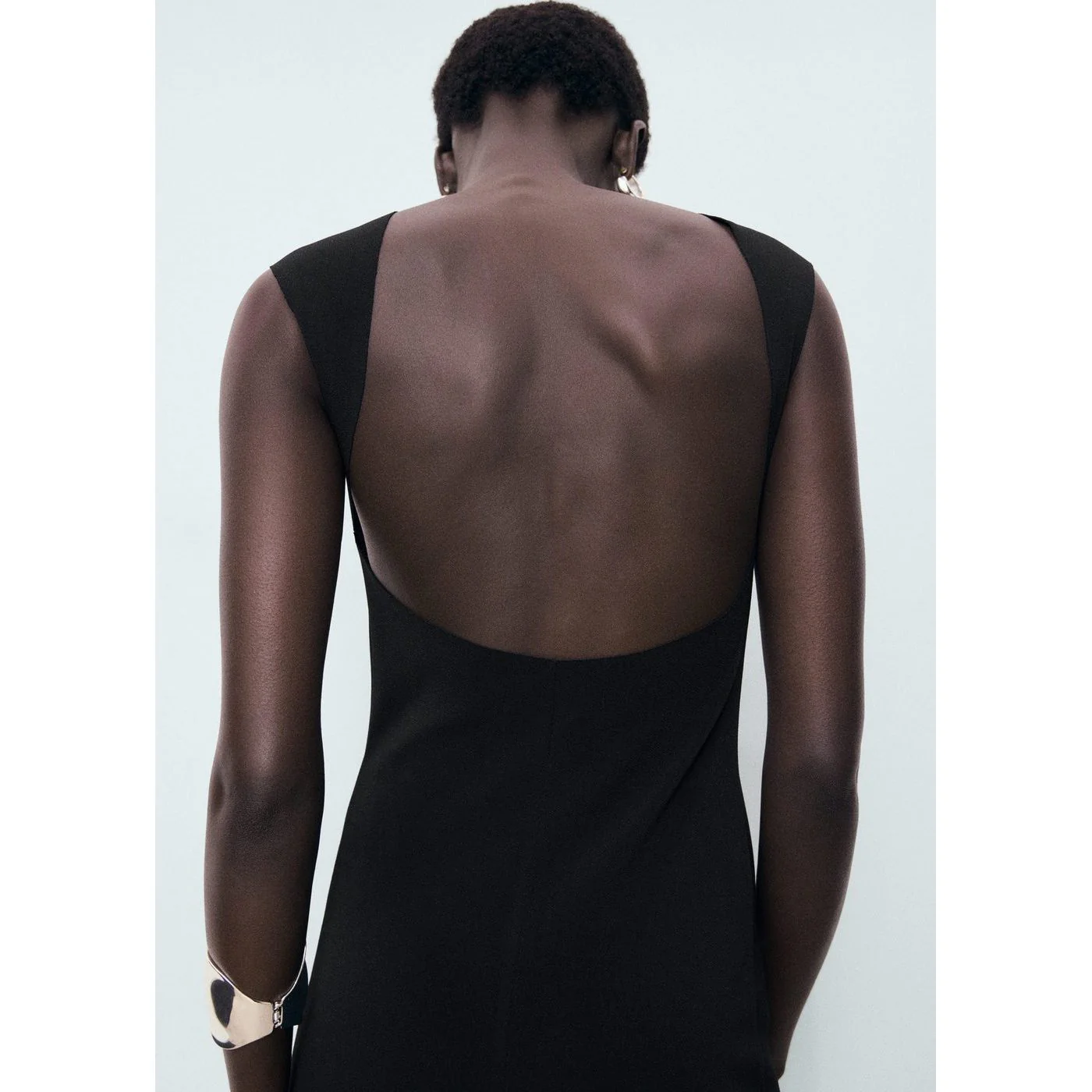 Robe Backless - Black - Image 7