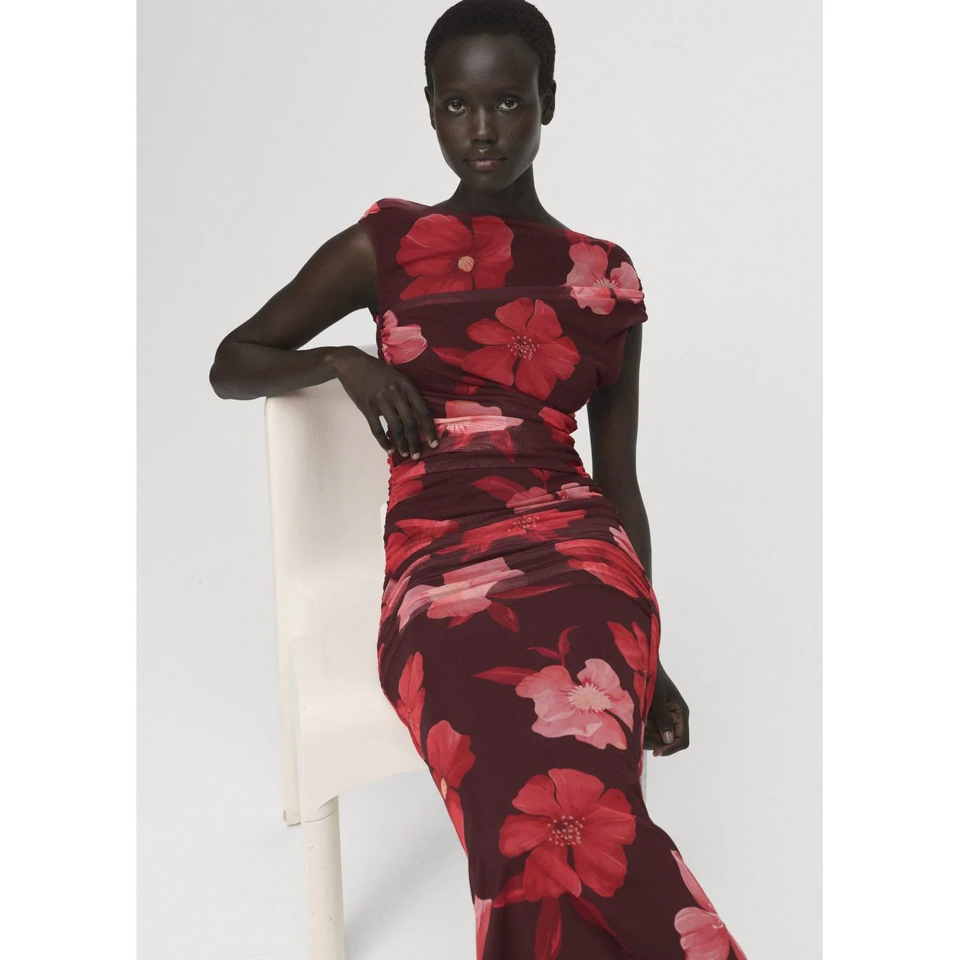 Robe Meri - Brown - Image 5