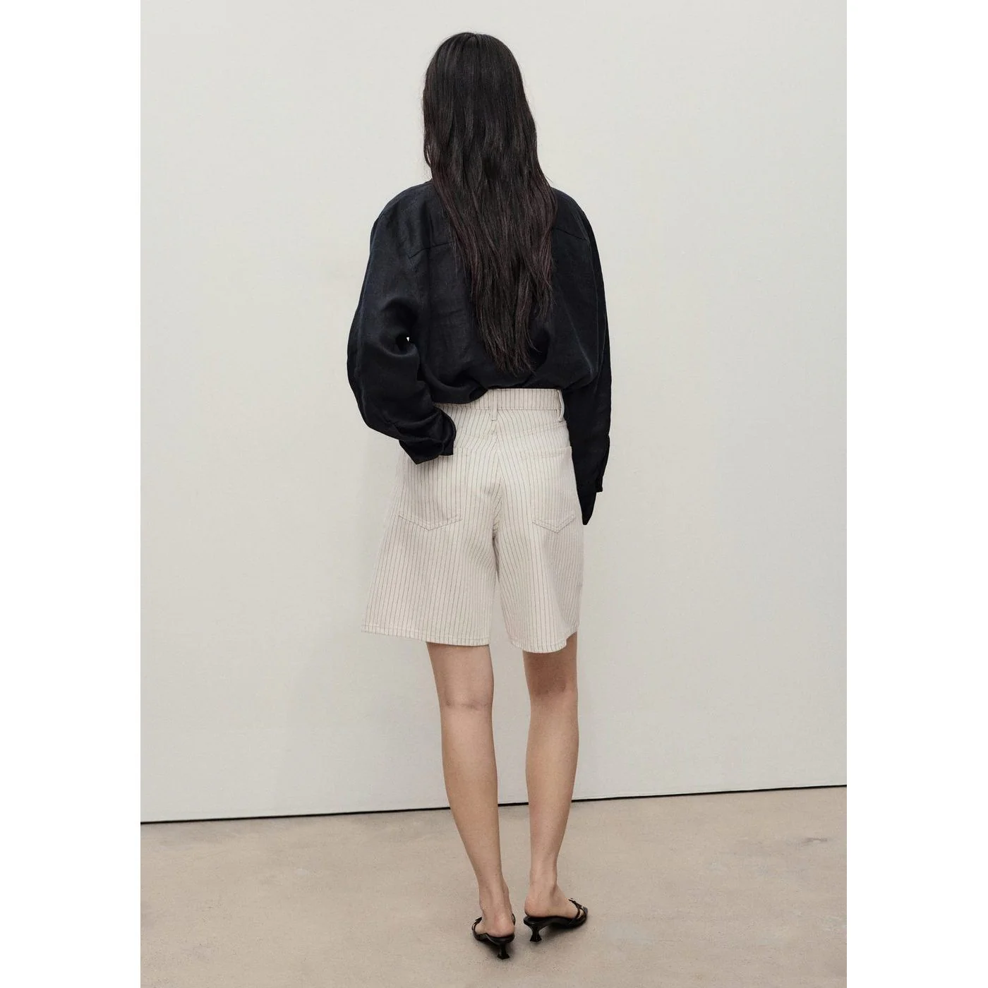 Bermuda Shorts Camilla - Off White - Image 3