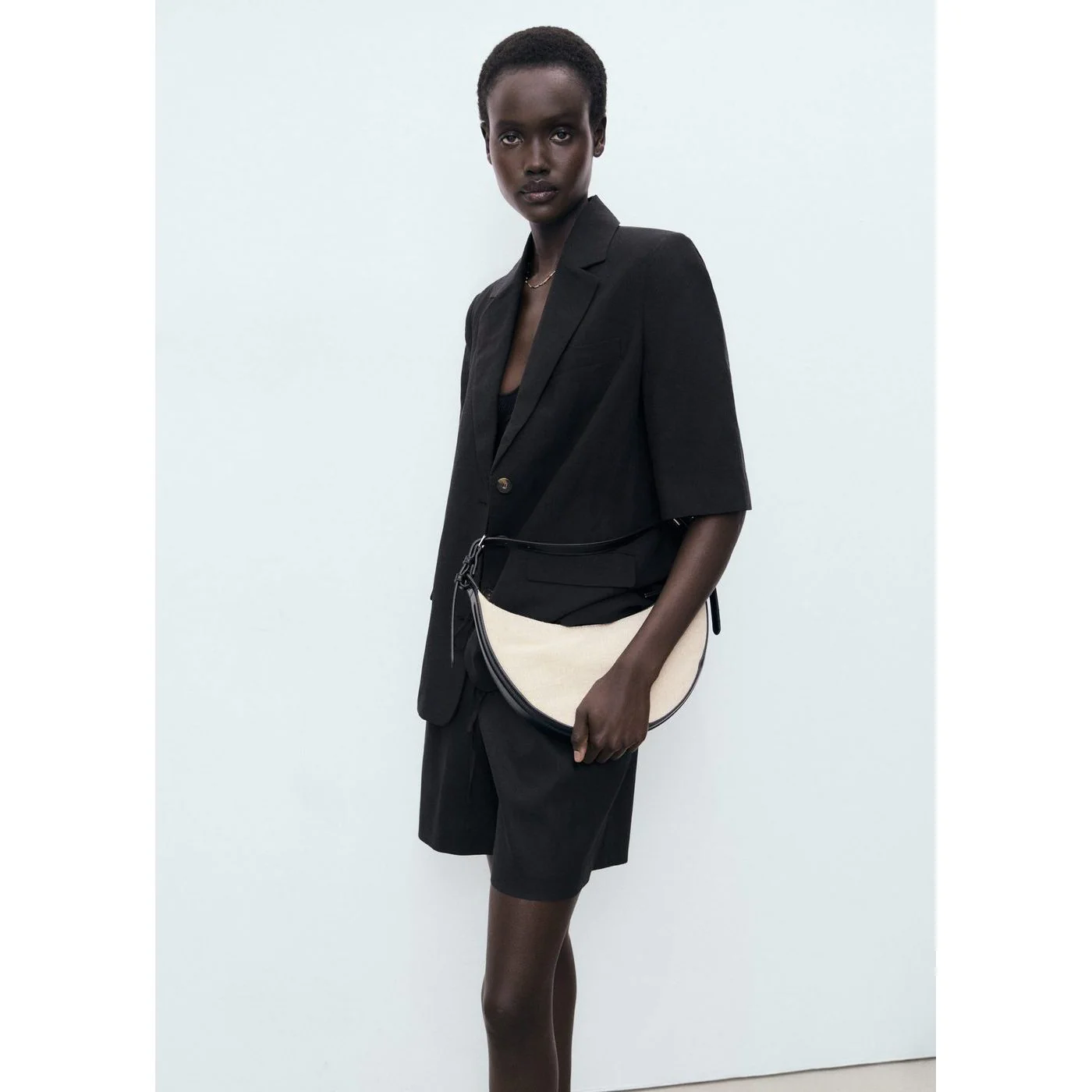 Short Paulo - Black - Image 2