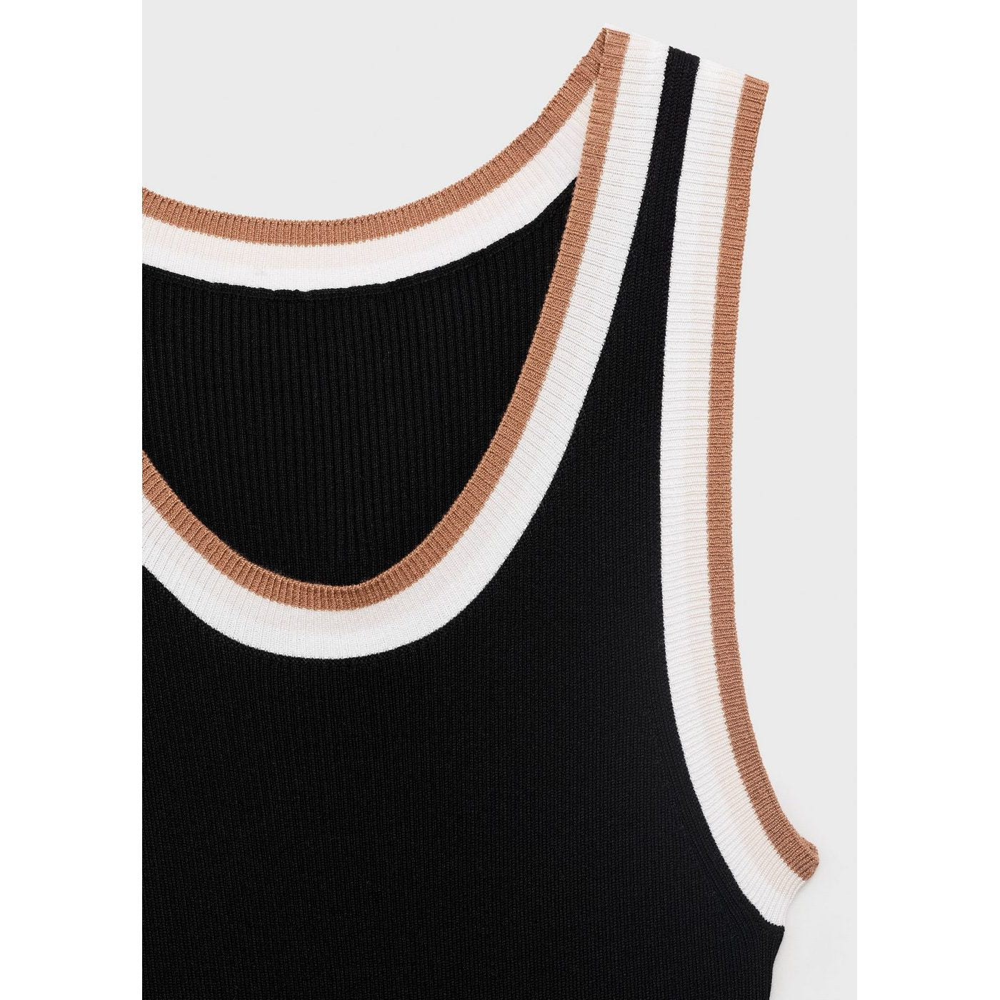 Robe Crochi - Black - Image 6
