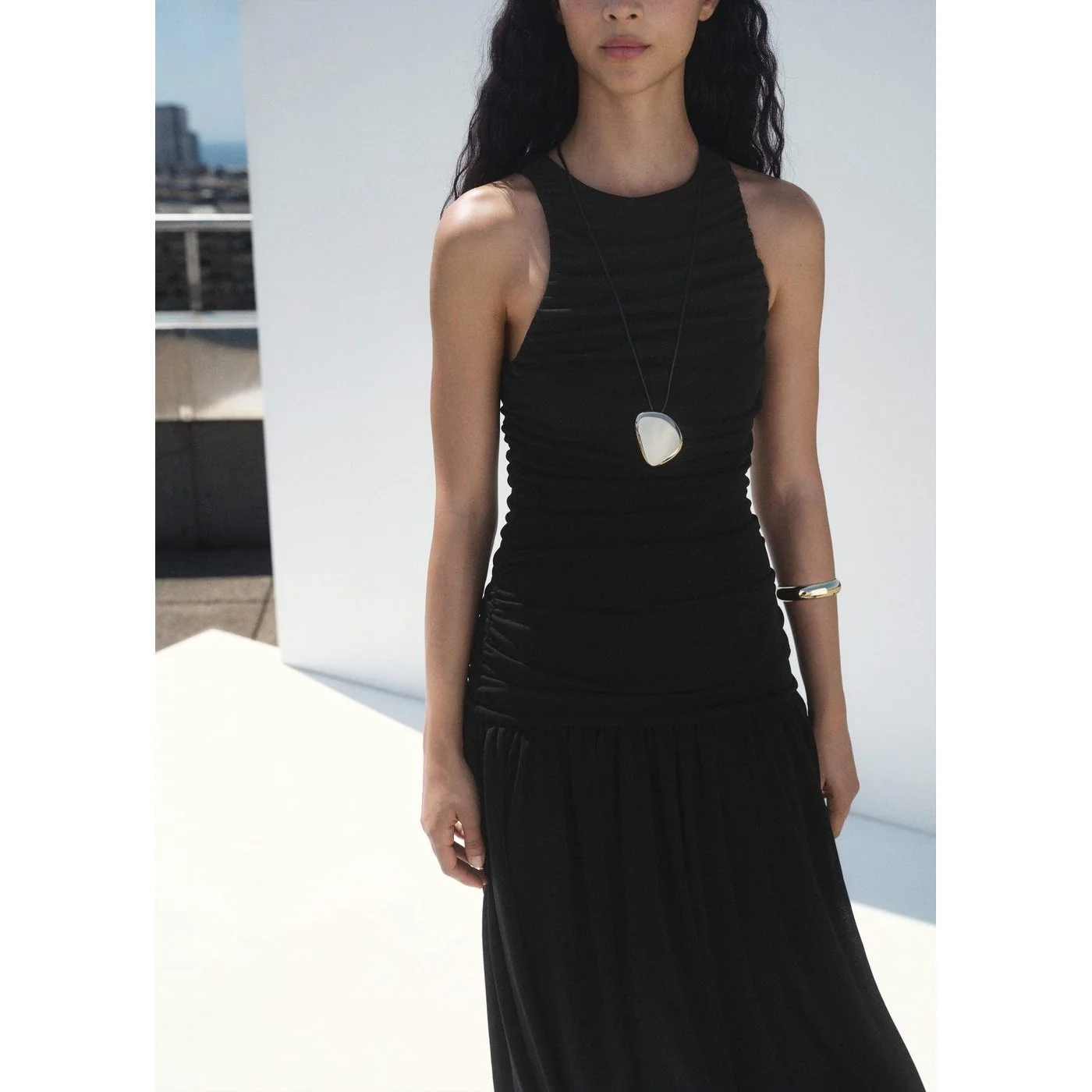 Robe Corina - Black - Image 2