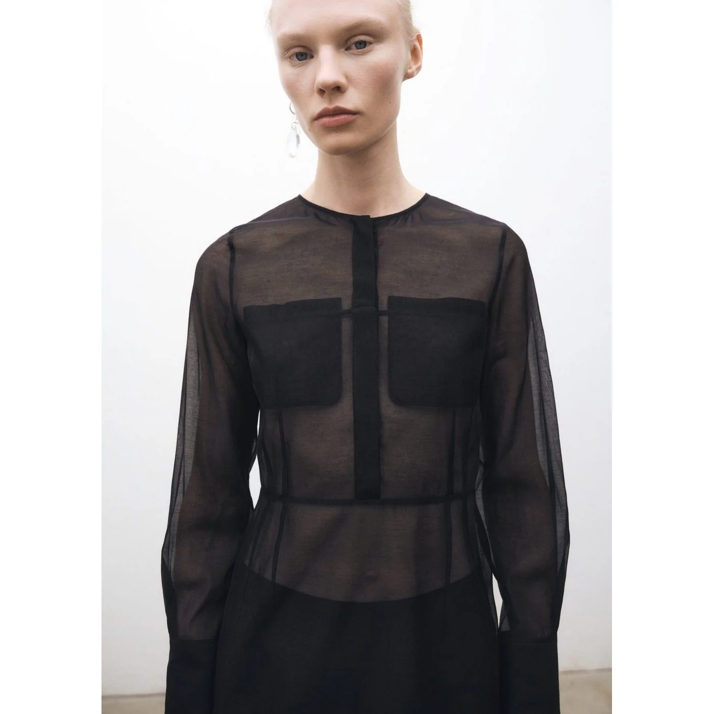 Robe Lua - Black - Image 2