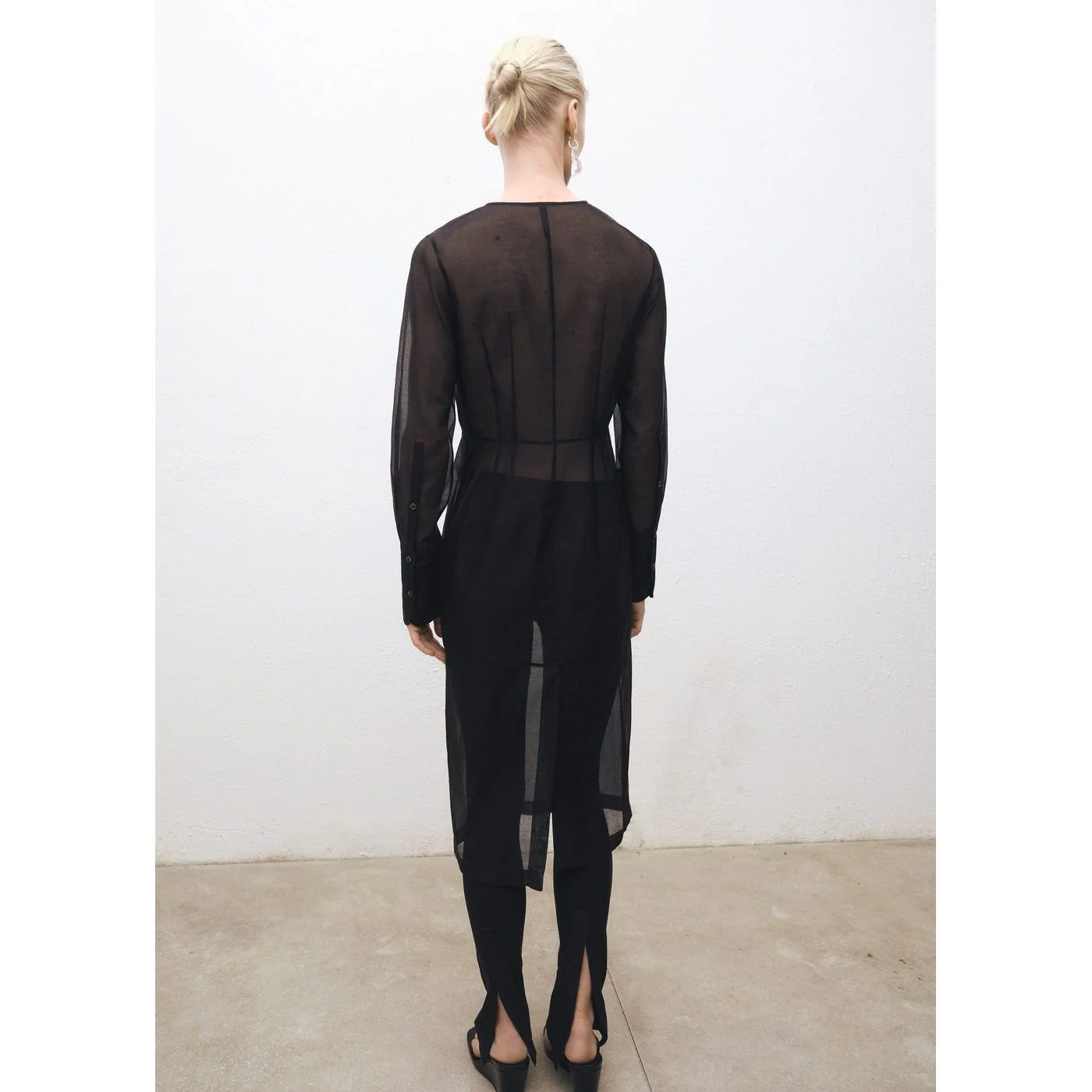 Robe Lua - Black - Image 3