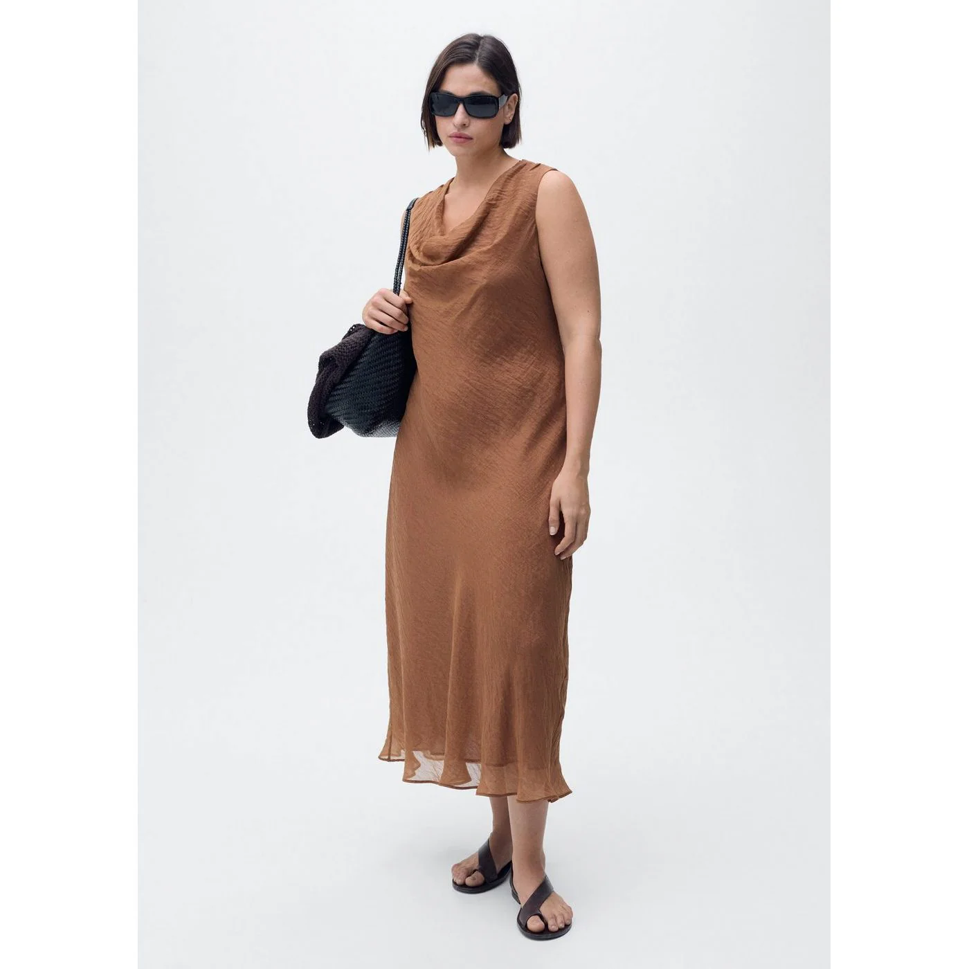 Robe Cleo - Brown - Image 6