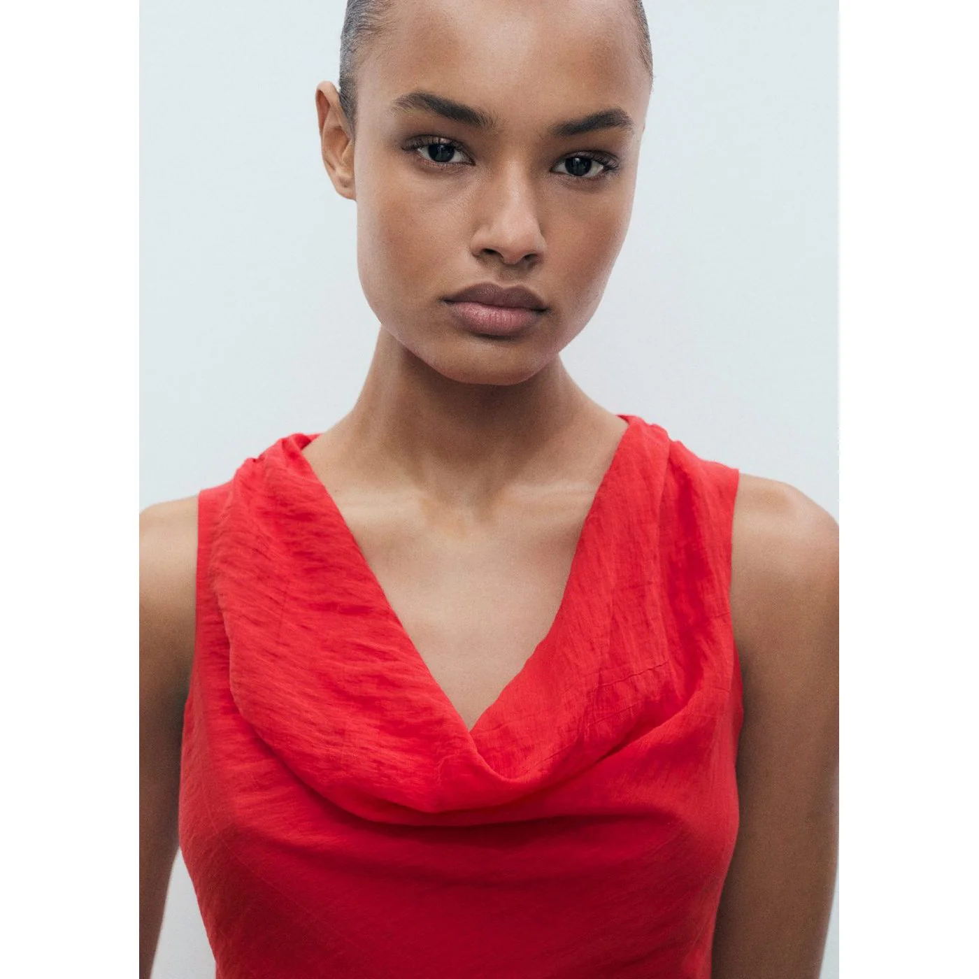 Robe Cleo - Red - Image 4