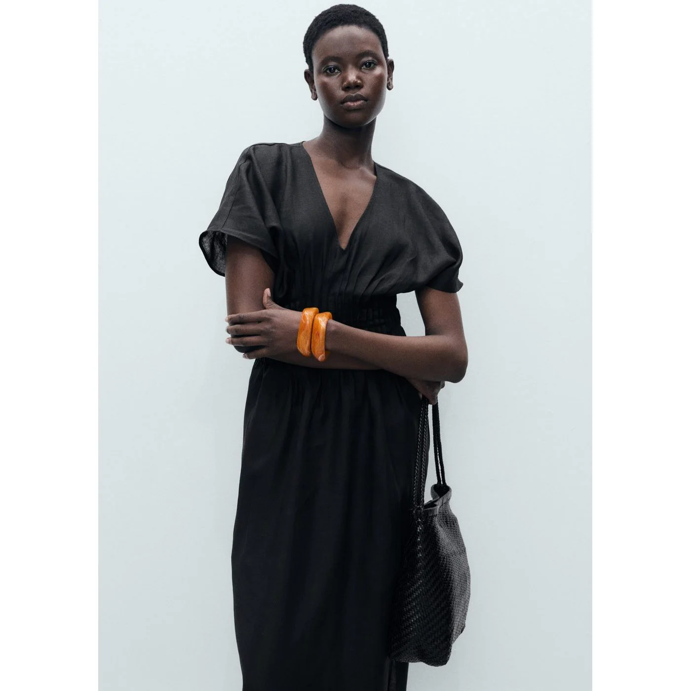 Robe Felicia - Black - Image 2