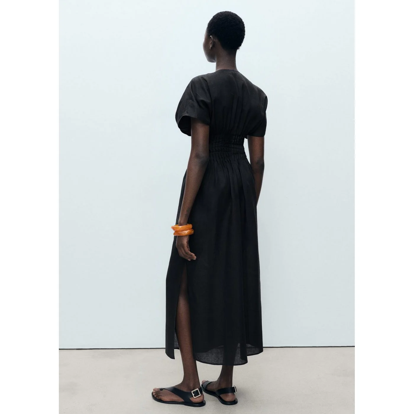 Robe Felicia - Black - Image 3