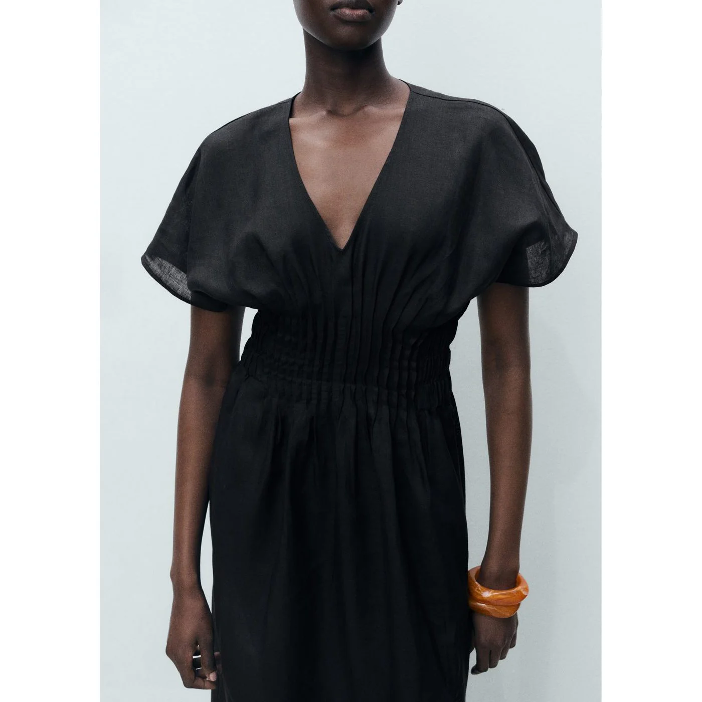 Robe Felicia - Black - Image 6