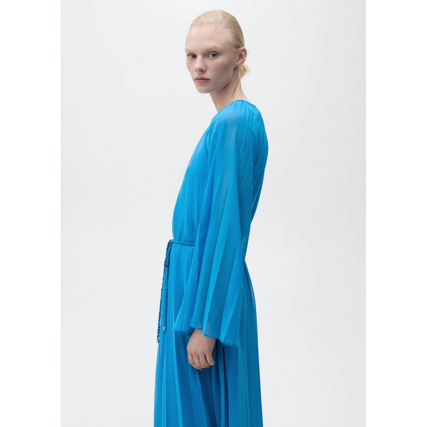 Robe Daphne-A - Blue - Image 2