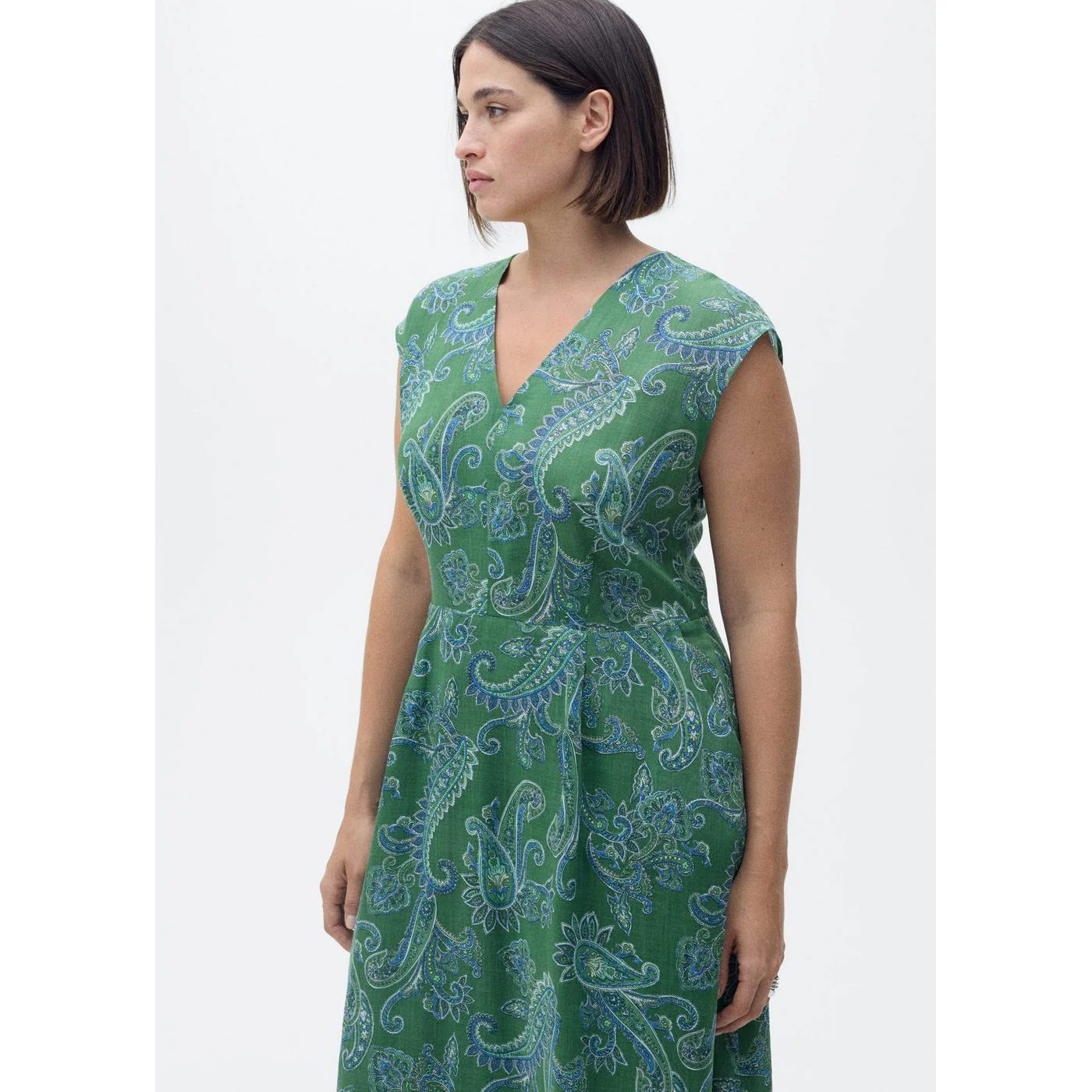 Robe Mamba - Green - Image 7