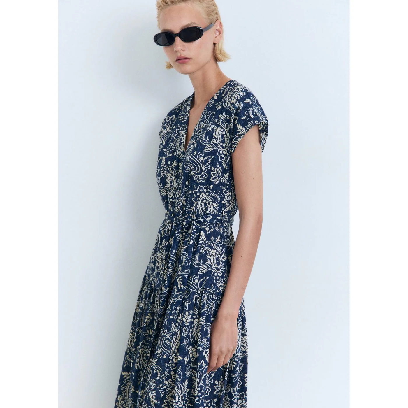 Robe Nemo - Blue - Image 2